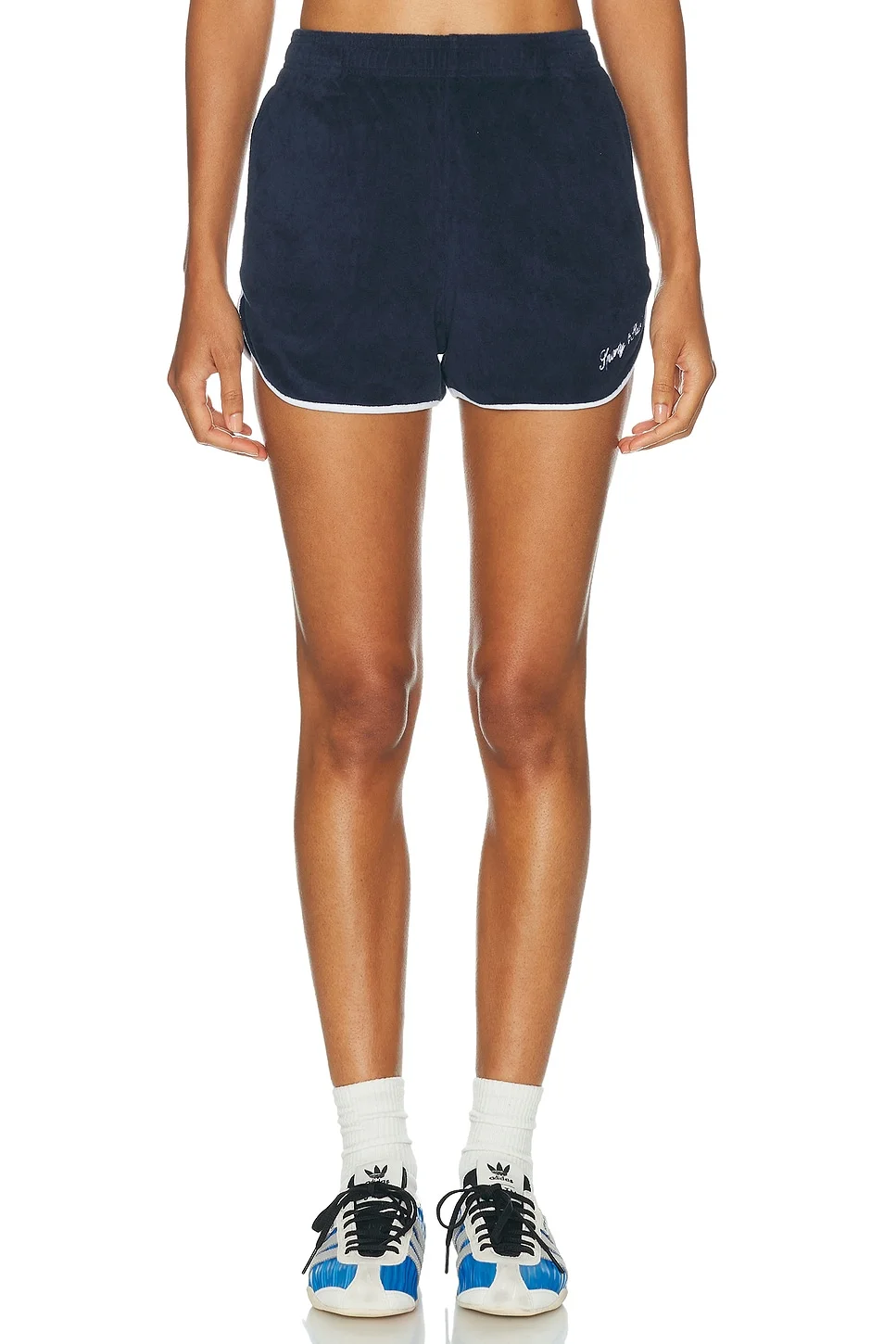 Signature Logo Terry Short - 1