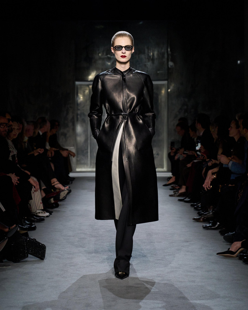 SUPPLE SOFT NAPPA AND WASHED DUCHESSE BIKER COAT 6