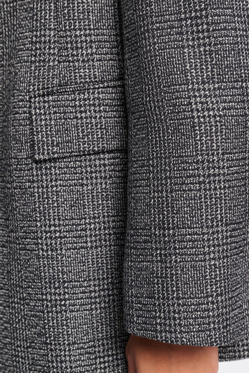 GRAPHIC ELEGANCE jacket 7