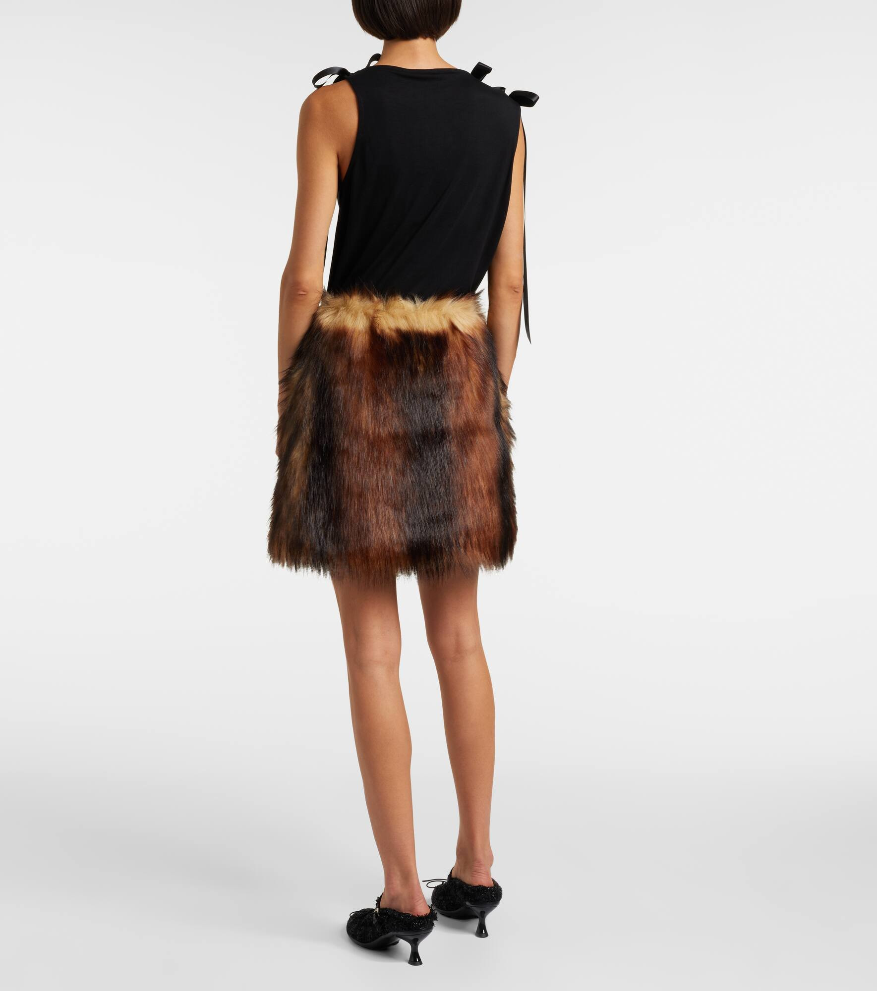 Faux fur miniskirt - 3