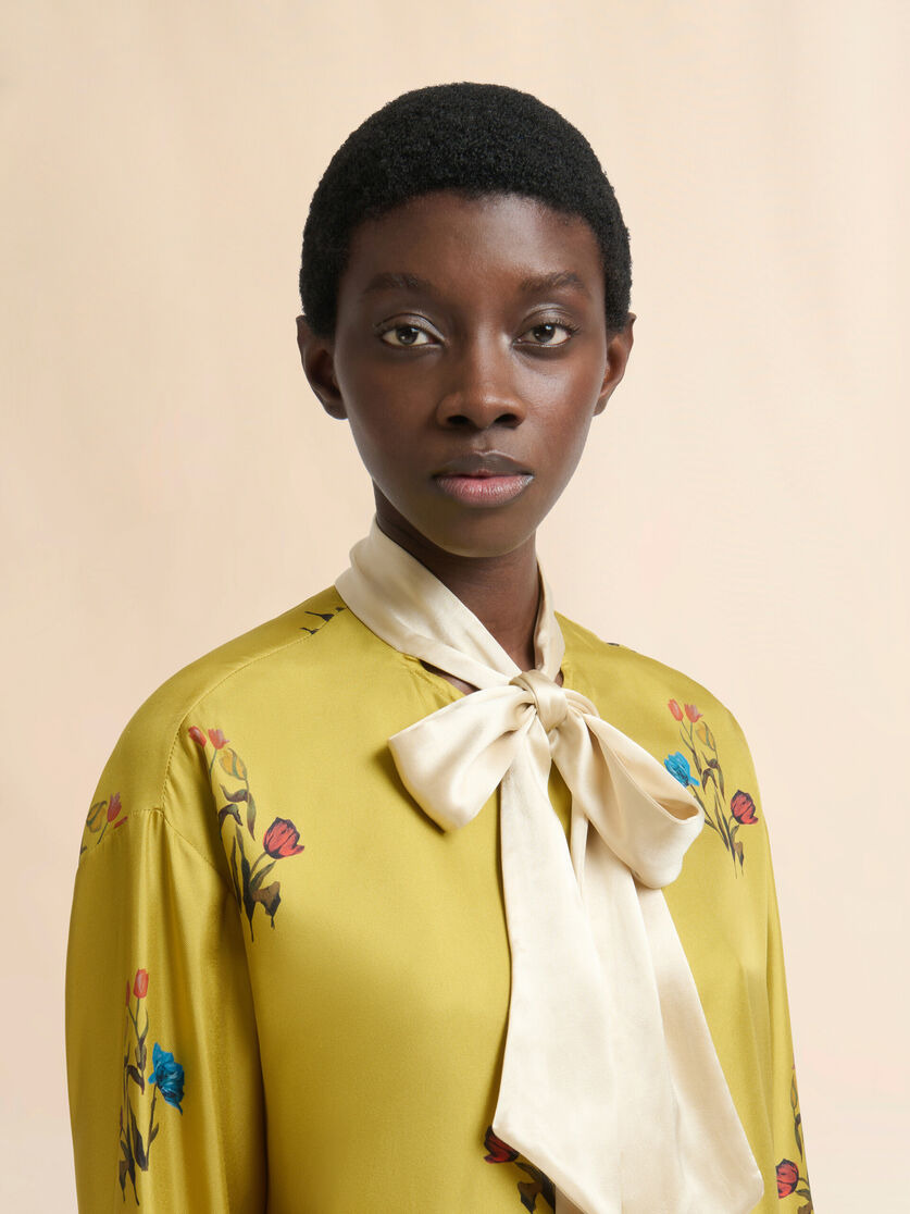 YELLOW SILK TWILL SHIRT WITH TULIP PRINT - 4