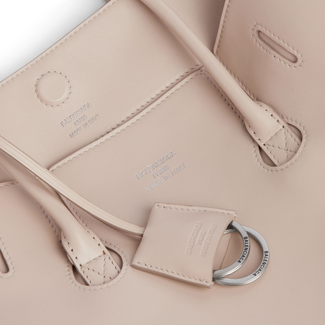 Women's Hampton Carry All Bag Small in Almond - 5