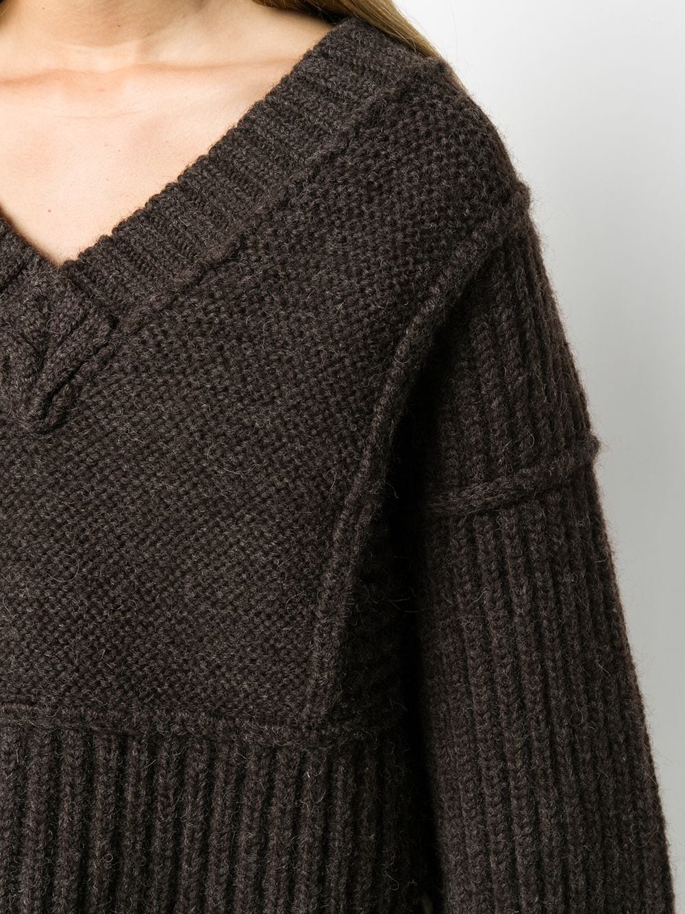 V-neck chunky knit jumper - 5