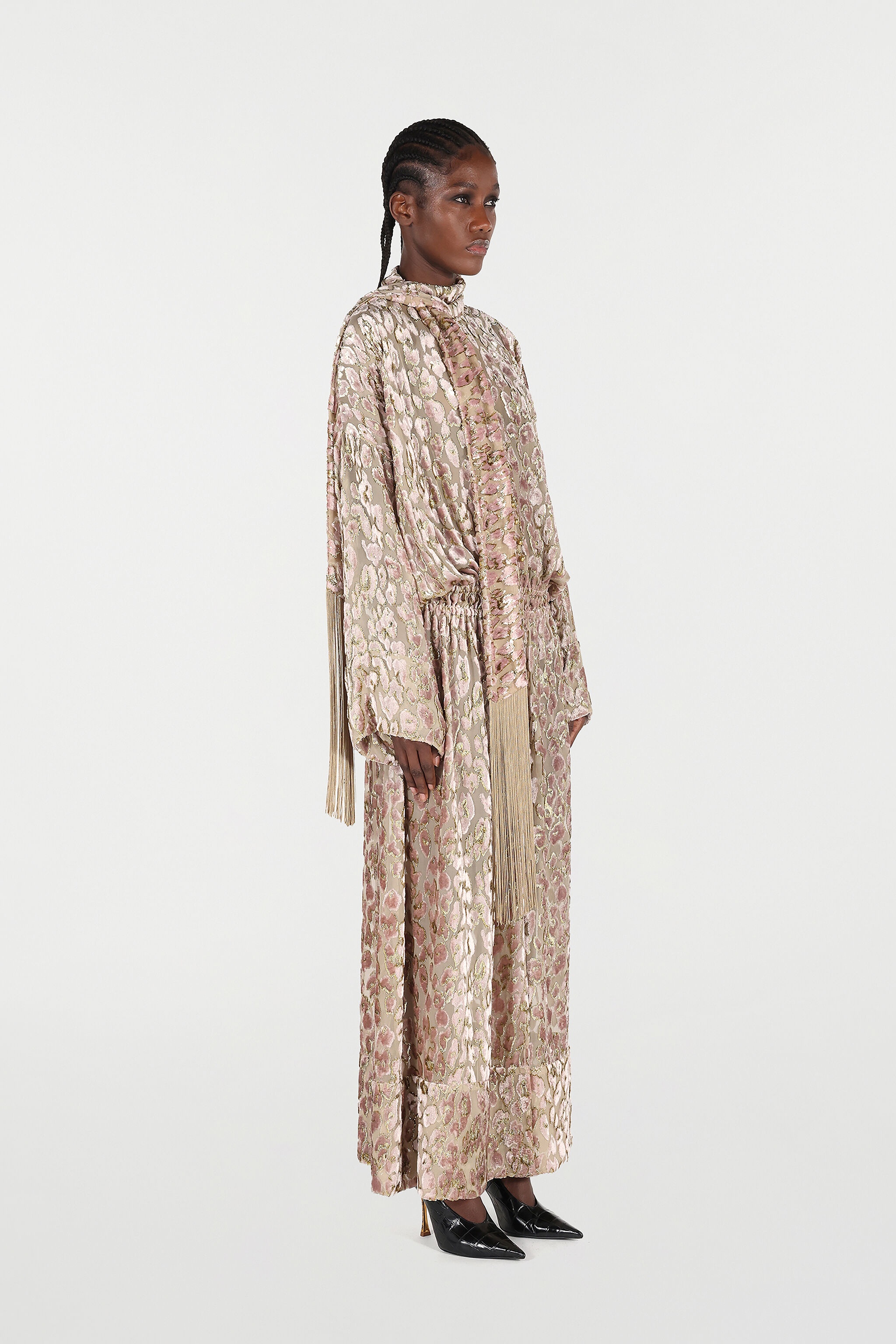 Long Dress With All-Over Dappled Pattern - 3