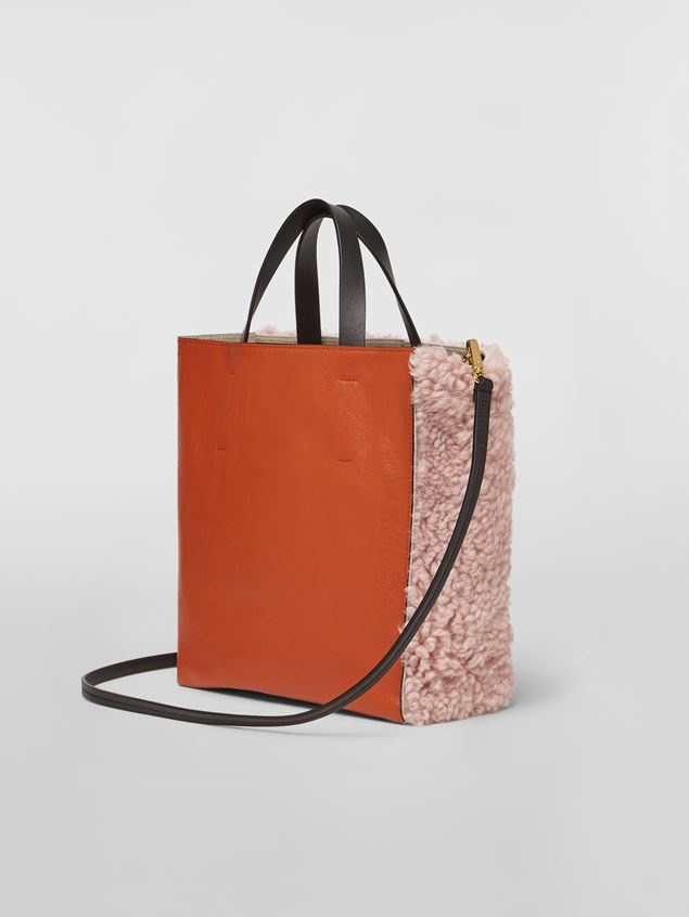 MUSEO SOFT BAG IN SHEARLING AND CALFSKIN WITH EMBROIDERED LOGO - 3