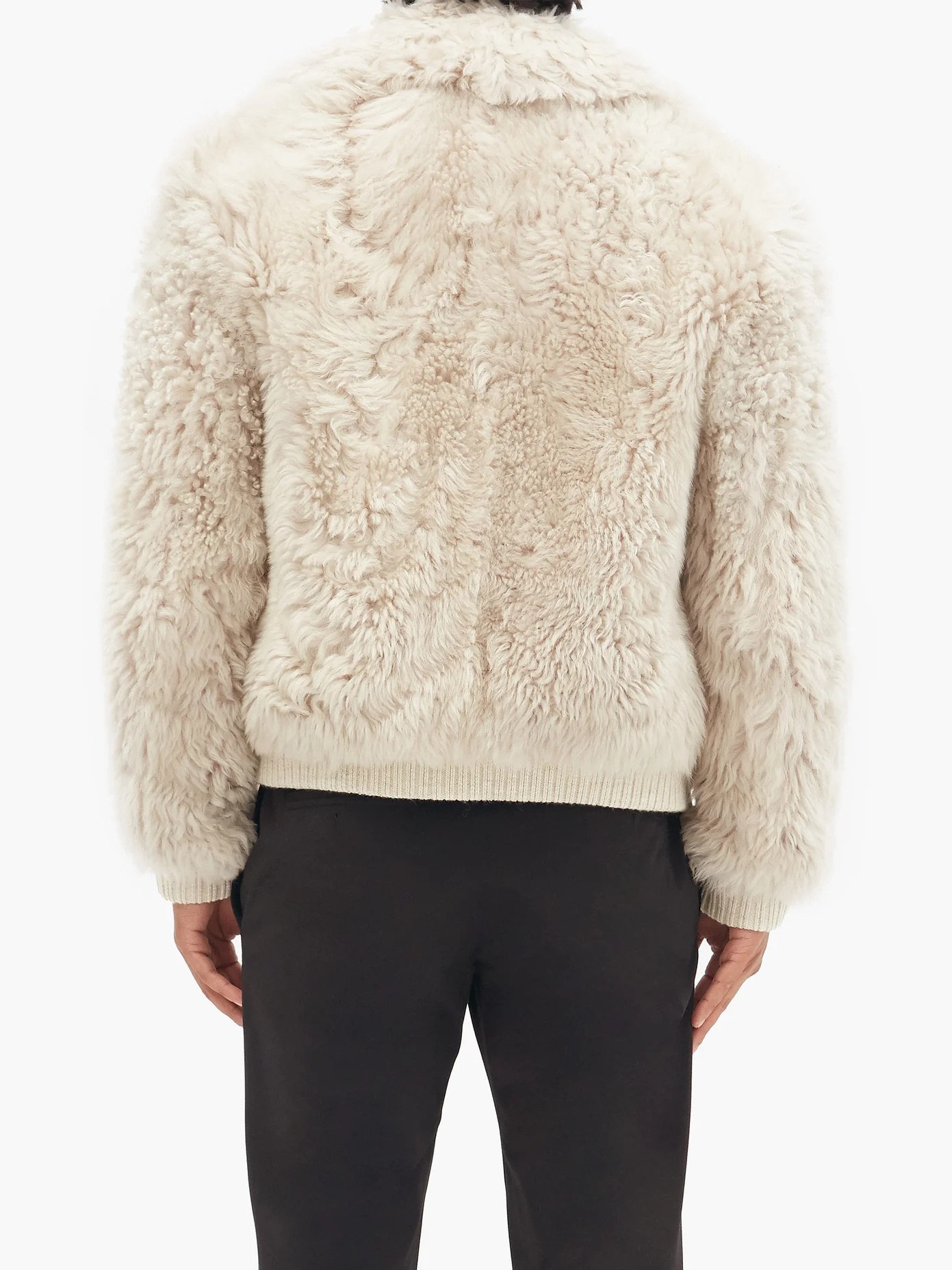 Point-collar shearling jacket - 5