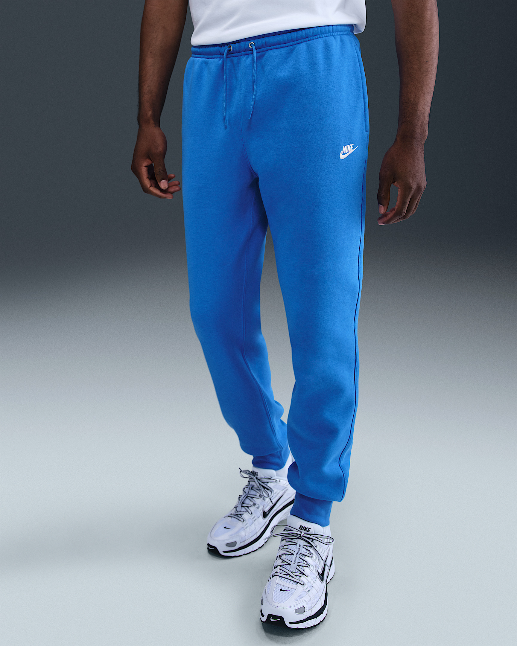 Nike Club Men's Joggers - 2