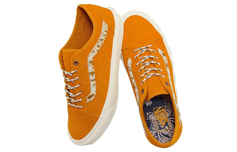 Vans Vans Old Skool 'Orange' VN0A54F4A48 outlook