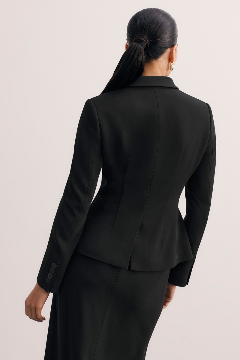 Clever Crepe Forino Jacket 7