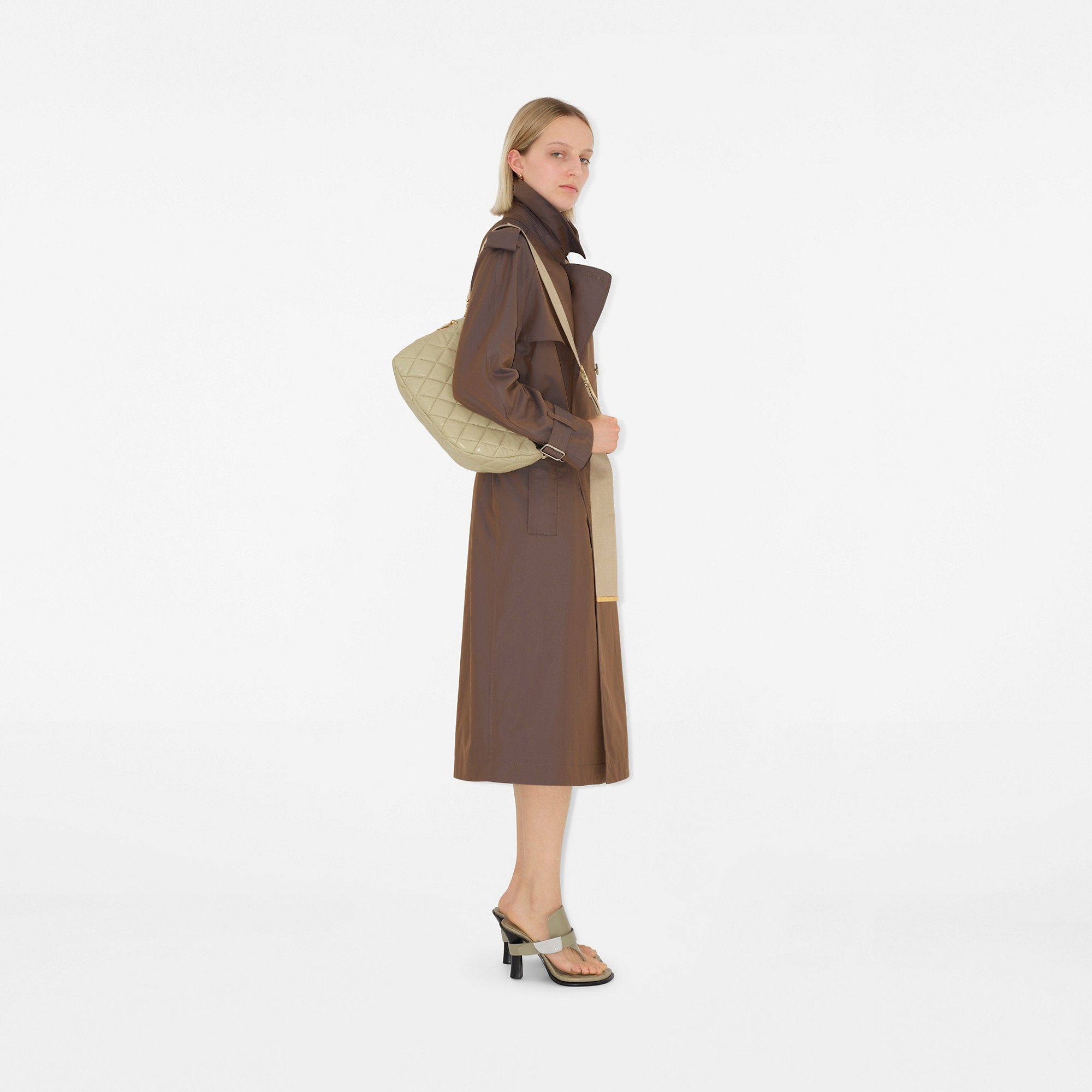 ポンチョ・ケープ Burberry Mantella In Gabardine BURBERRY - Mantella in cotone | Leam Roma - Luxury Shopping