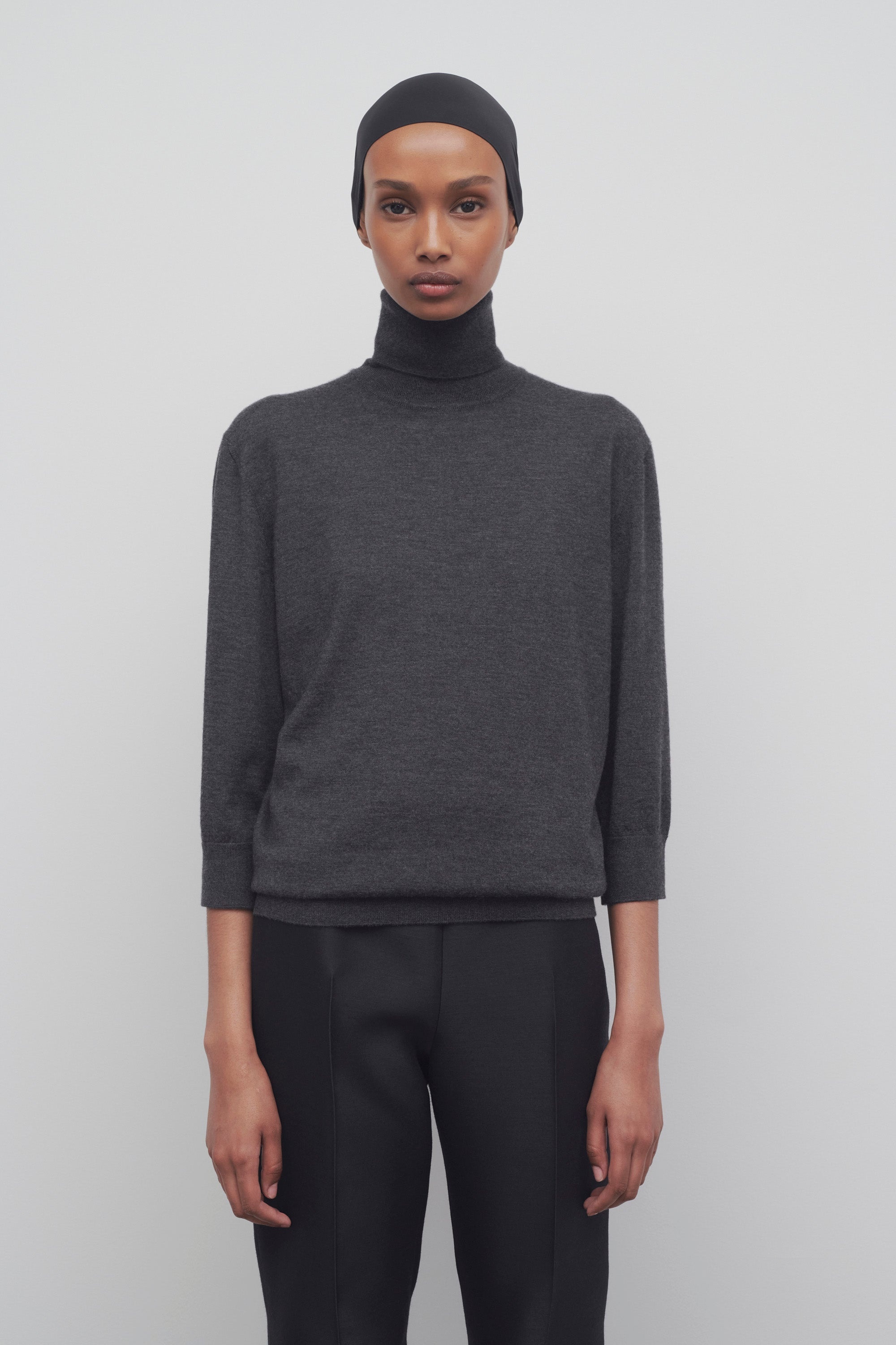 Hevos Turtleneck in Cashmere - 3