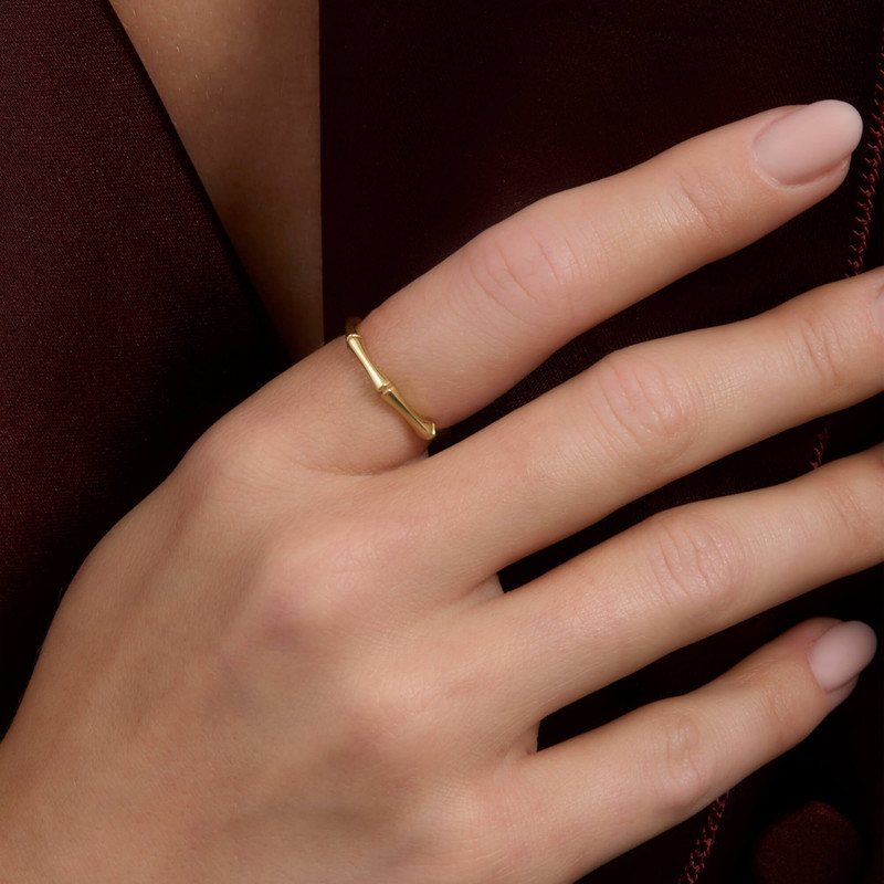 STONE AND STRAND Slim Gold Bamboo Ring outlook