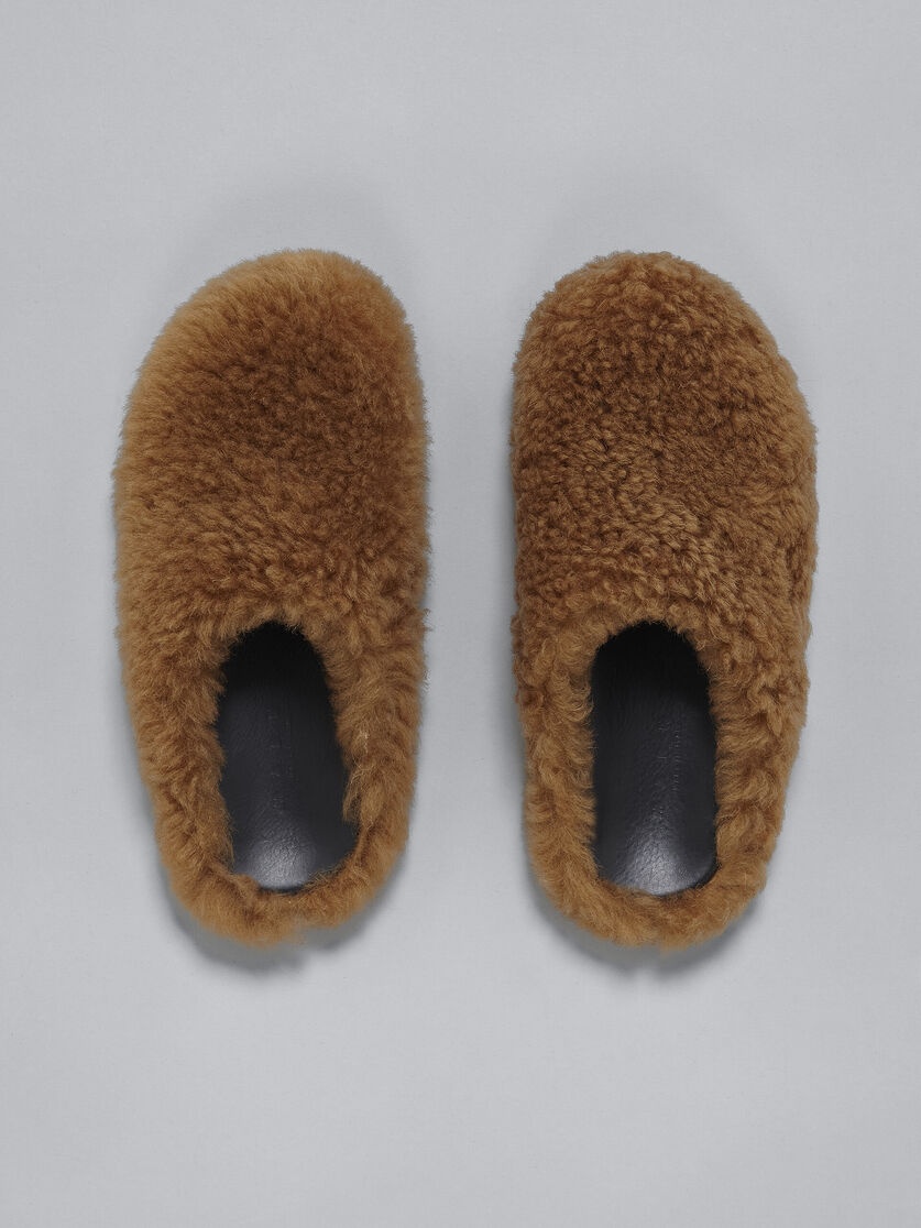 BROWN SHEARLING FUSSBETT SABOT - 4