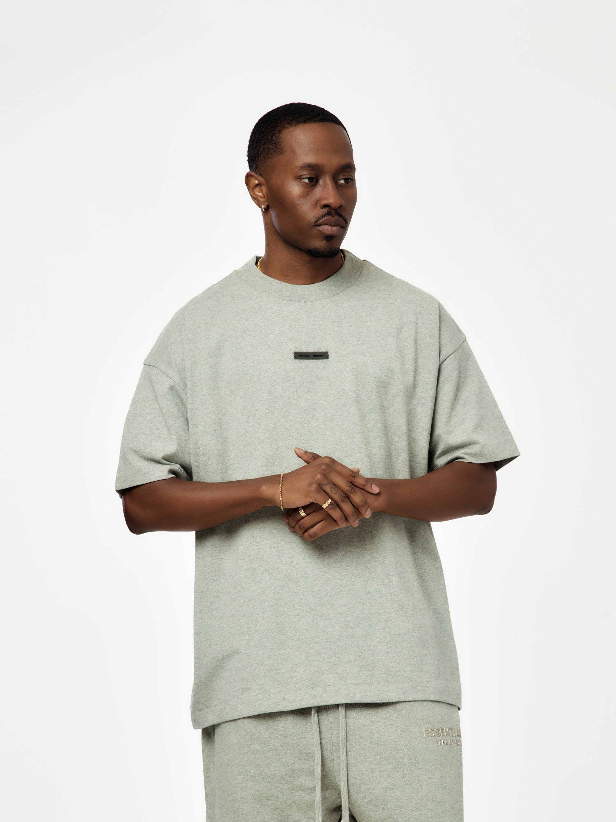 CLASSIC FIT T-SHIRT (CONCRETE) - 3