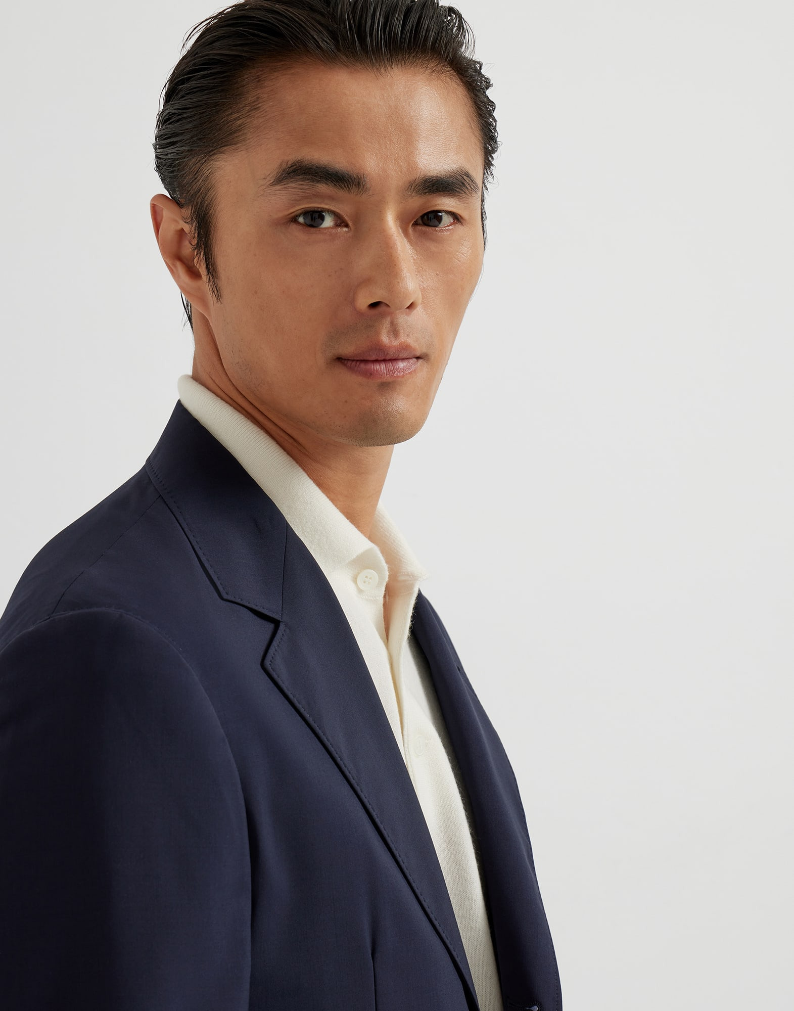 Super 150s lightweight wool and silk deconstructed blazer - 3