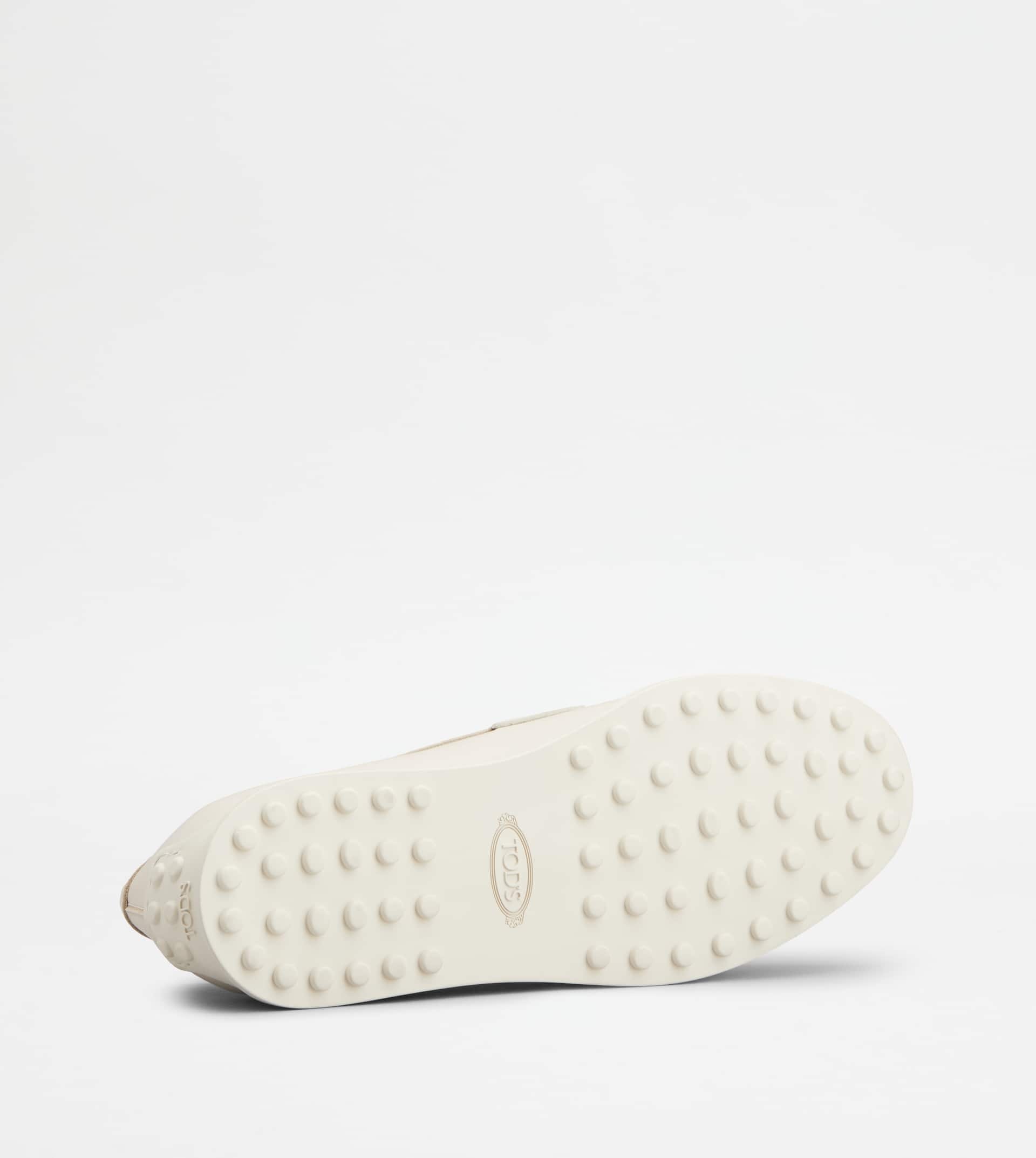 LOAFERS IN LEATHER - OFF WHITE - 4