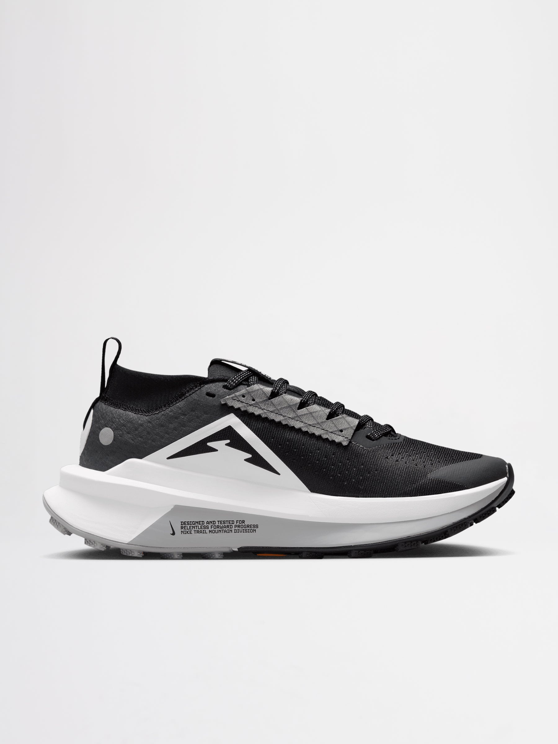 NIKE W’S ZEGAMA TRAIL 2 BLACK / WHITE - 2