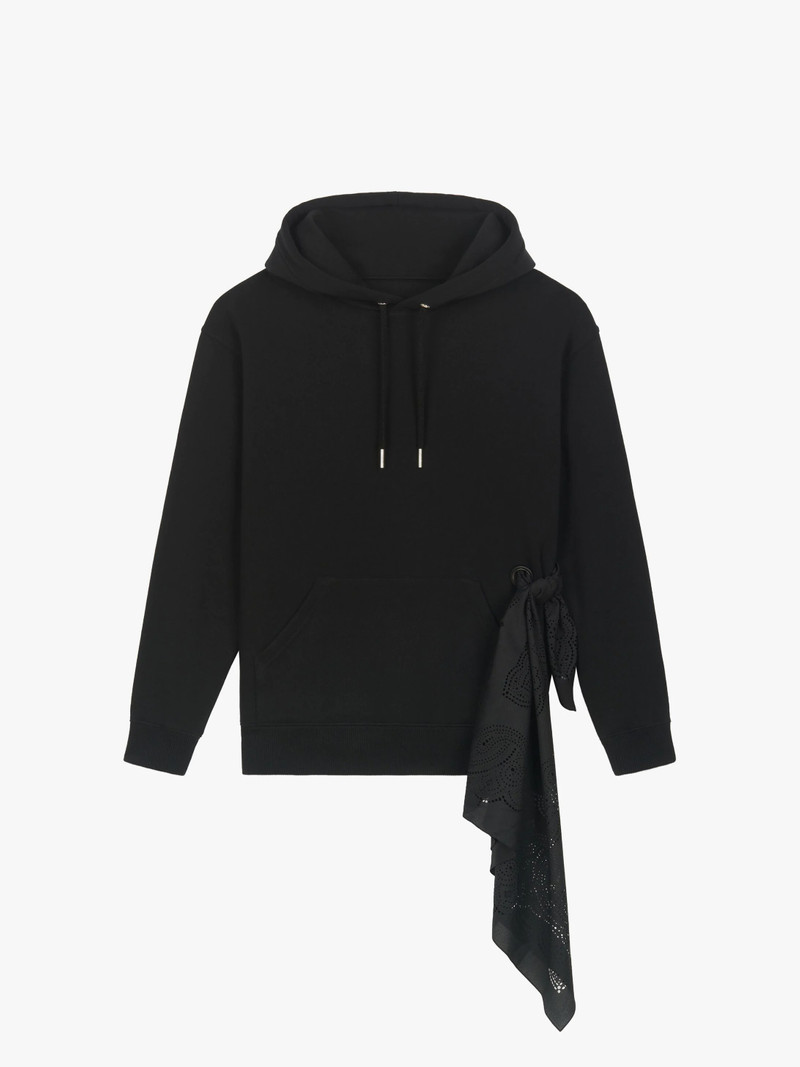 HOODIE WITH BANDANA 1