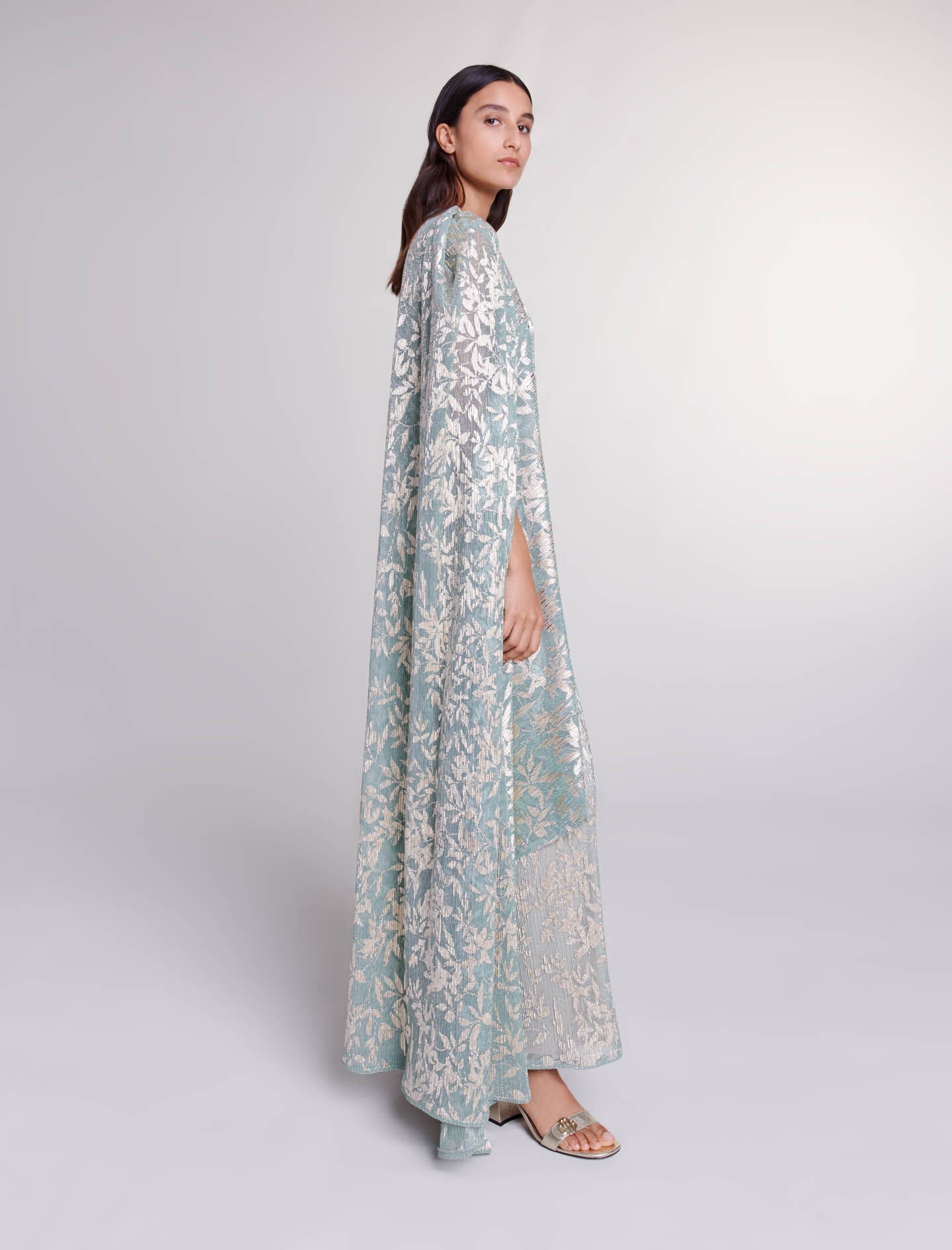 Maxi dress with cape - 4