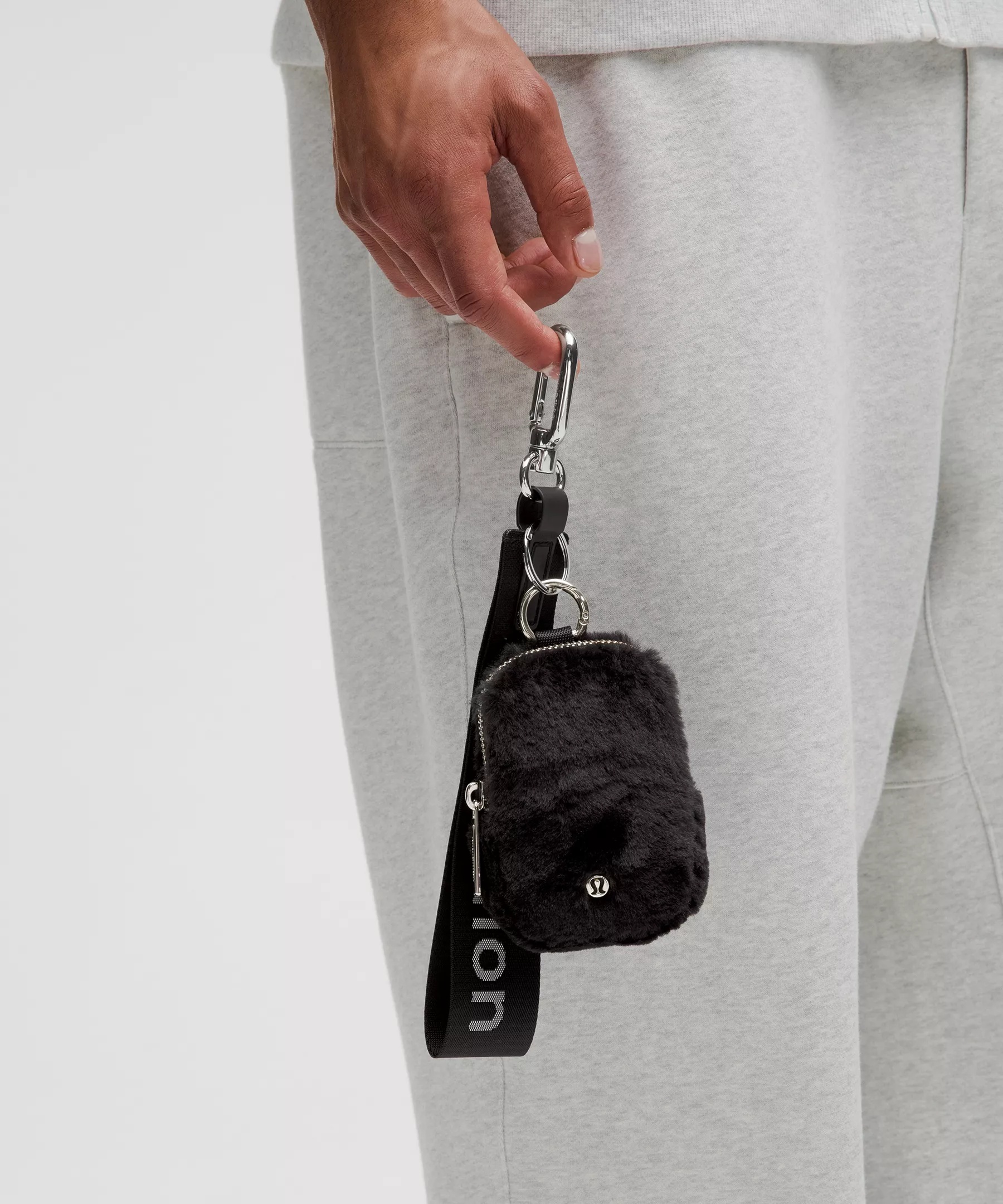 Clippable Nano Pouch *Plush Fleece - 6
