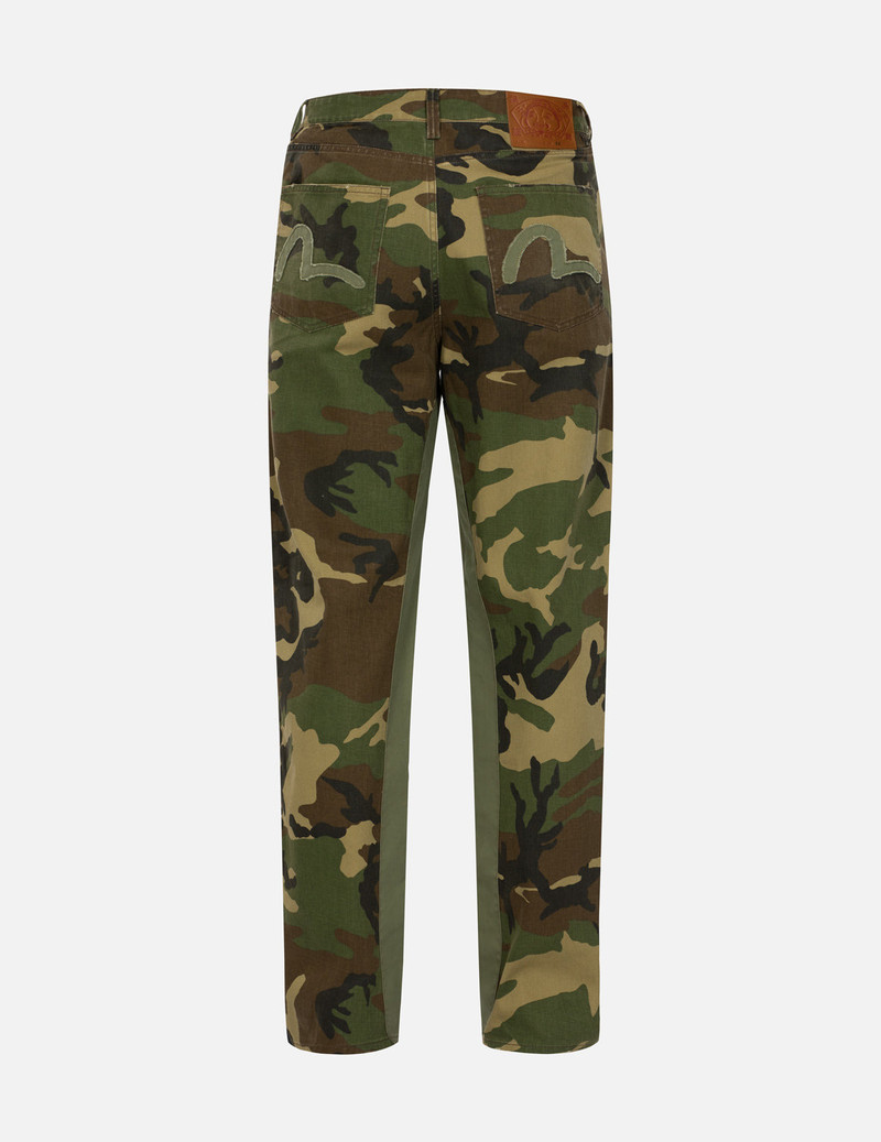 EVISU SEAGULL APPLIQUÉ EMBROIDERY BAGGY FIT CAMO PARACHUTE PANTS outlook