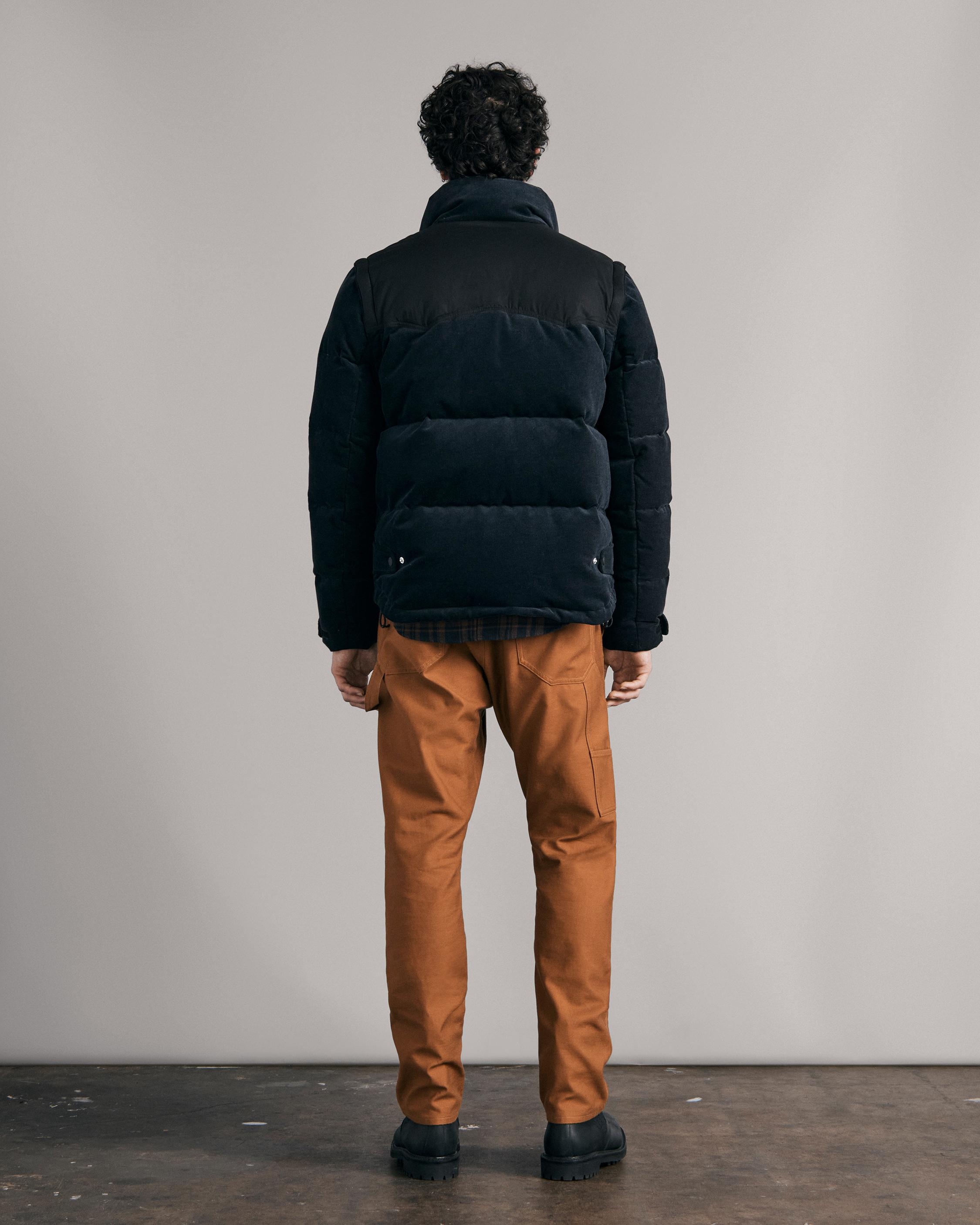 Holt Corduroy Jacket
Classic Fit Jacket - 7