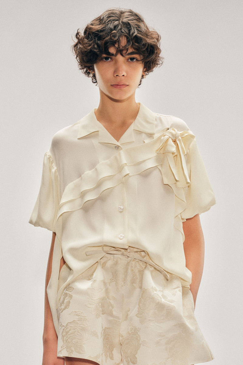 Cropped Puff Sleeve Bow Sash Shirt 1
