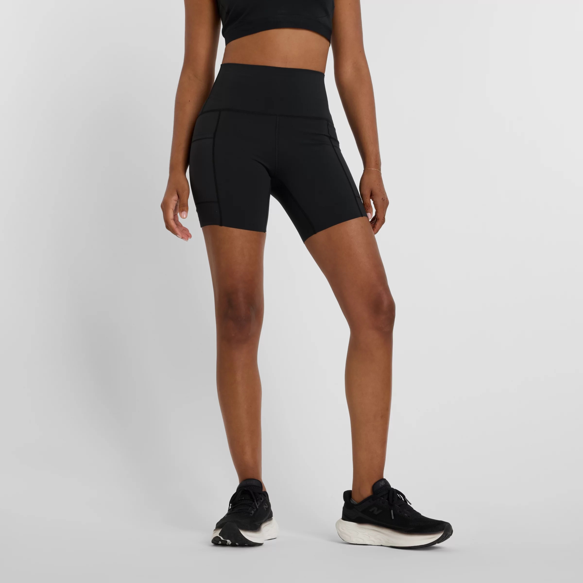 Women's NB Sleek Pocket High Rise Short 6" - 1