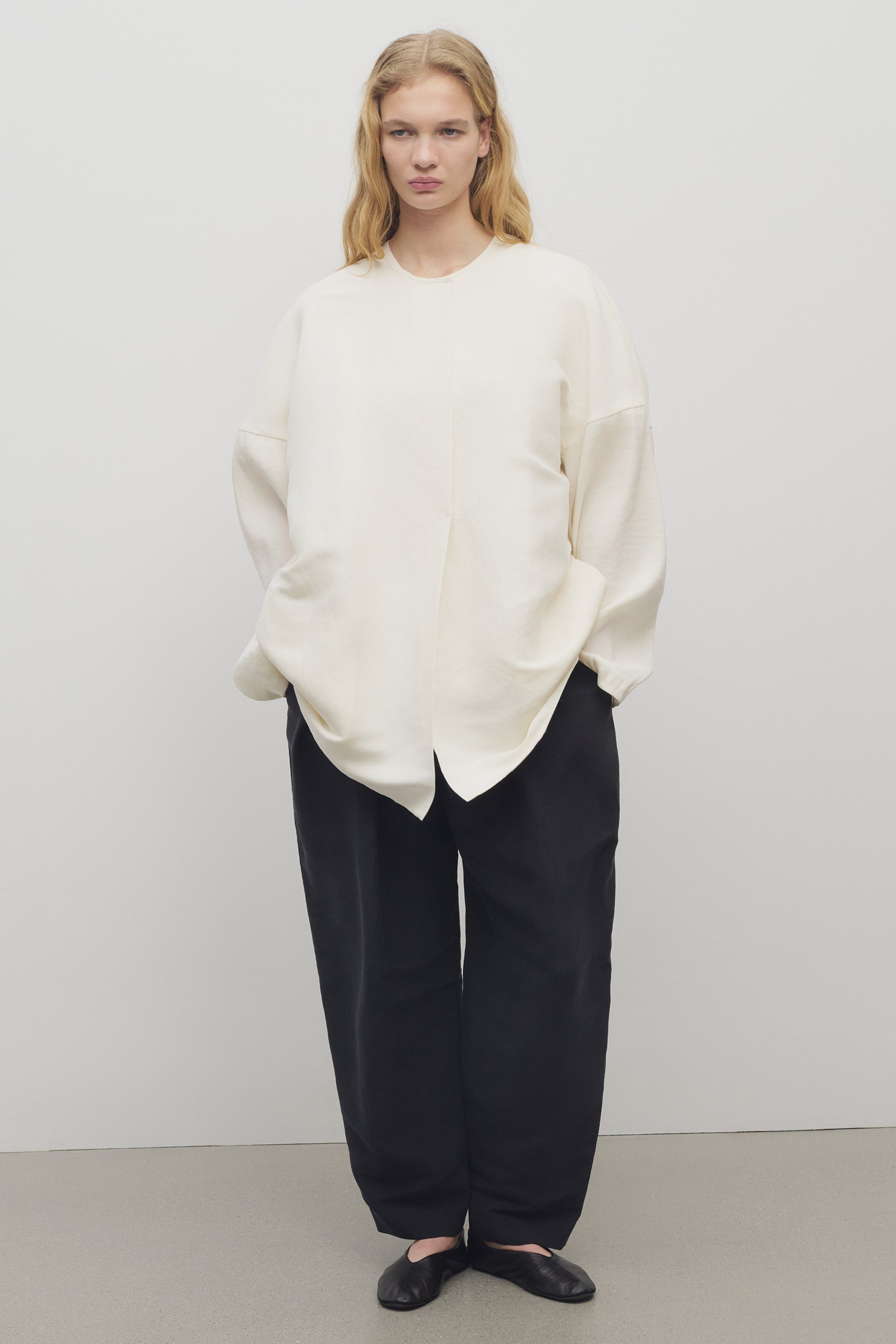 Dyri Pant in Silk - 3