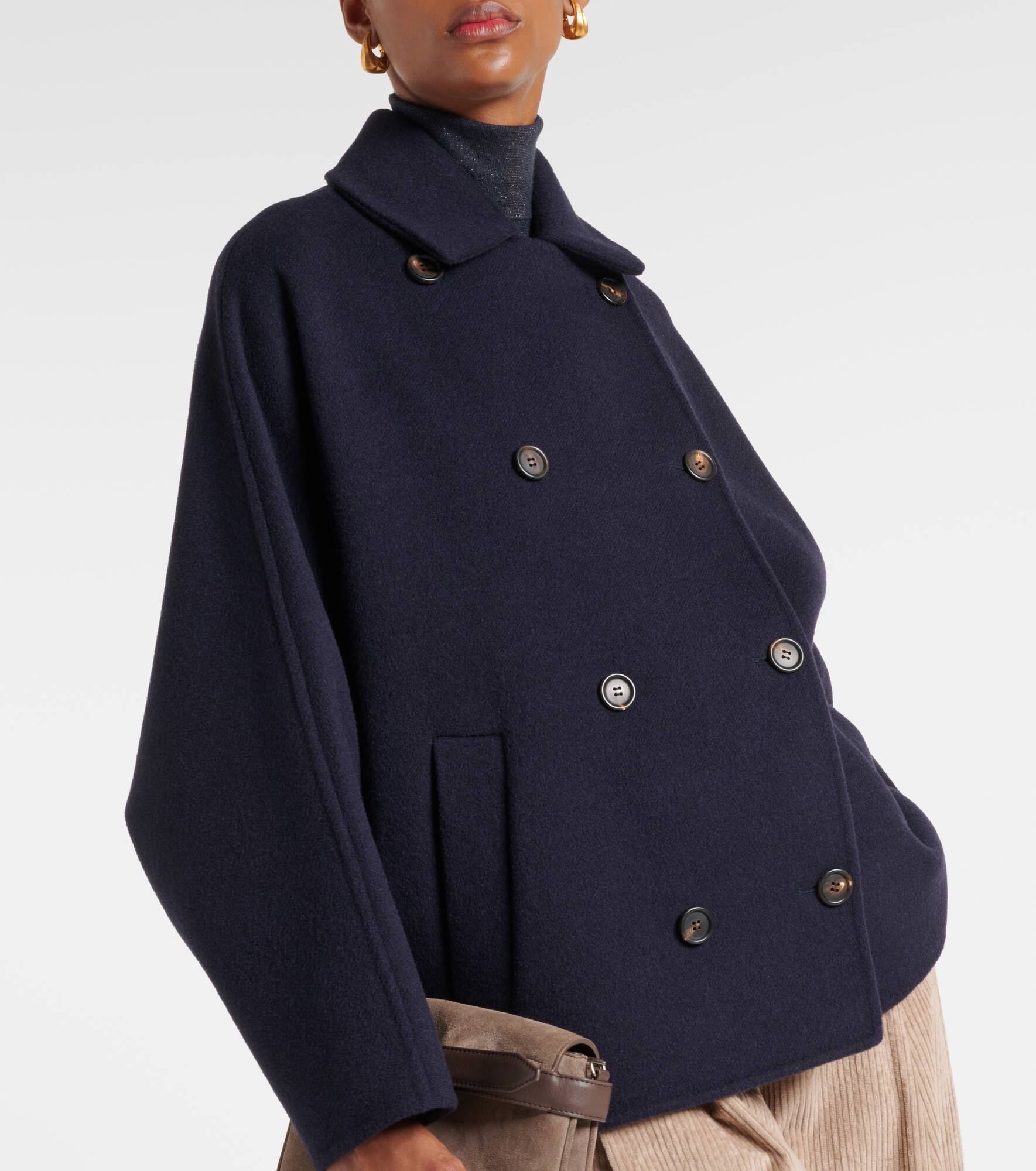 Cropped wool and cashmere coat - 4