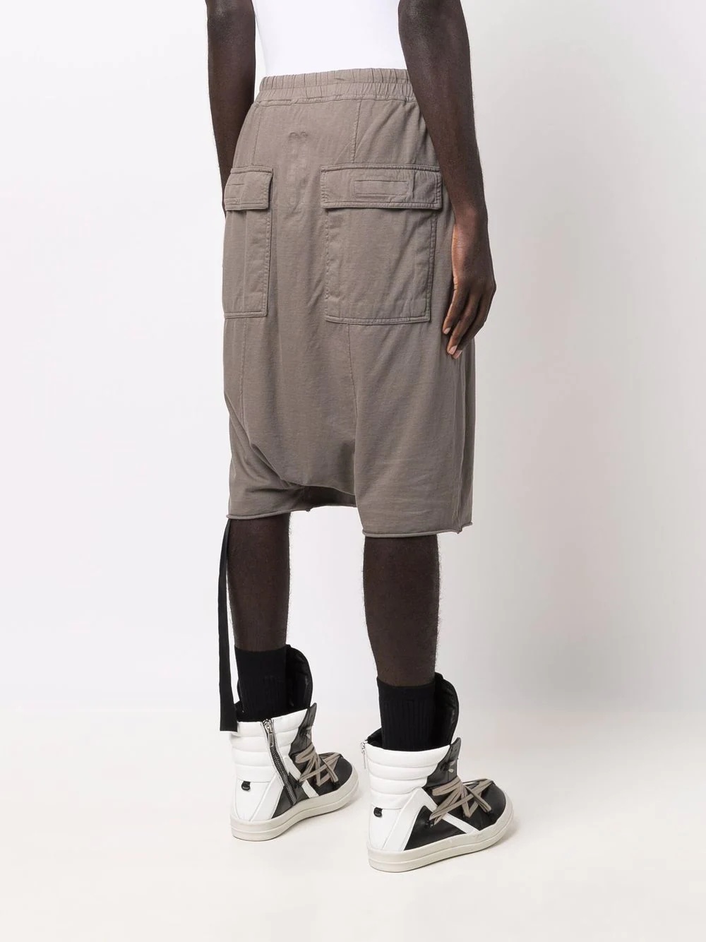 knee-length shorts - 4