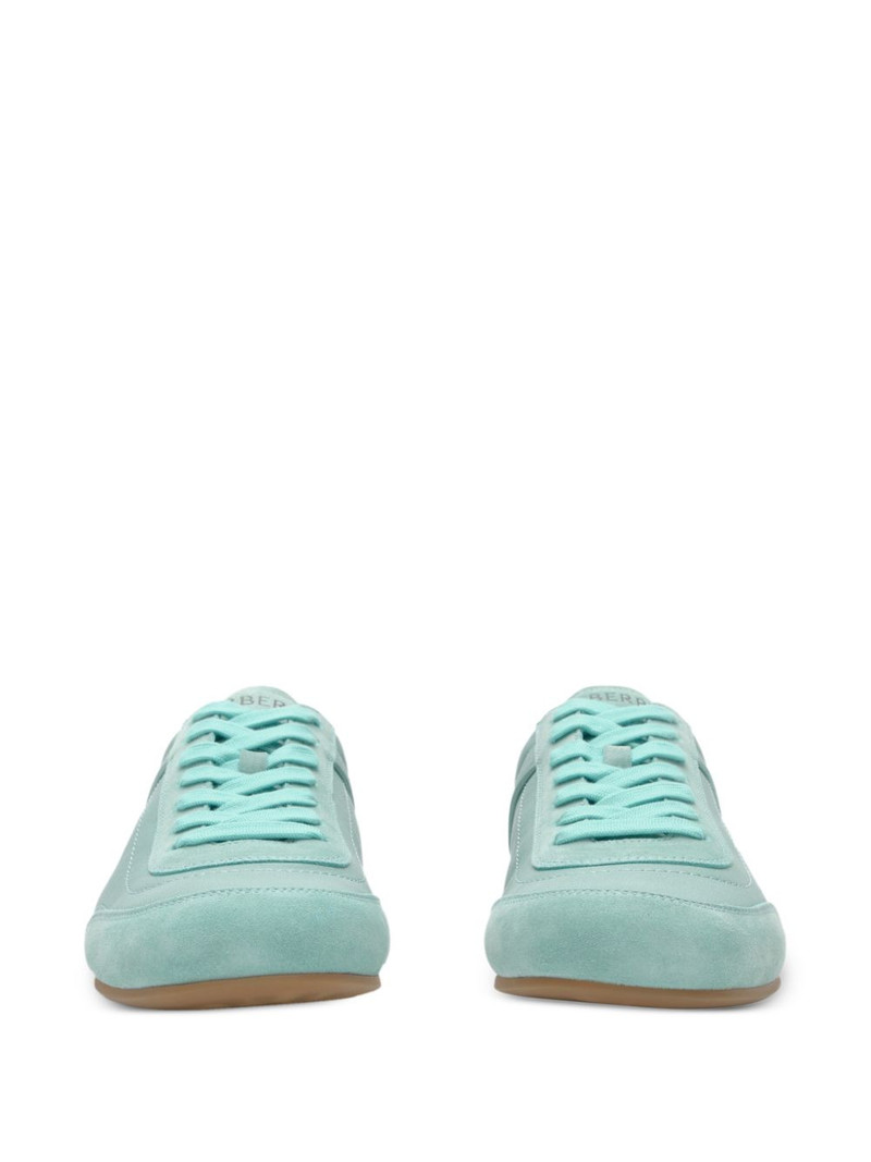 Burberry leather Knight Runner sneakers​ outlook