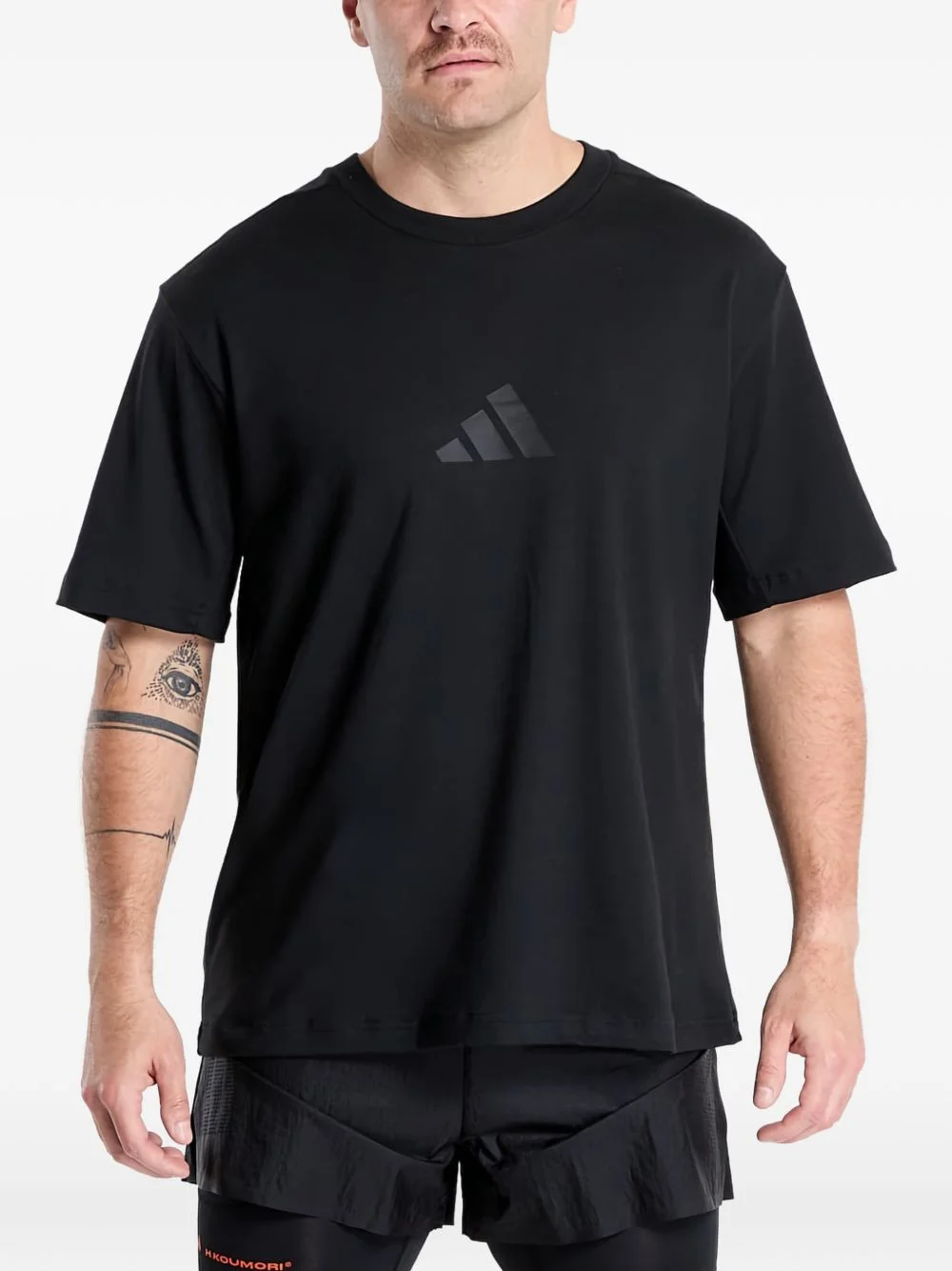 loose-fit performance T-shirt - 1