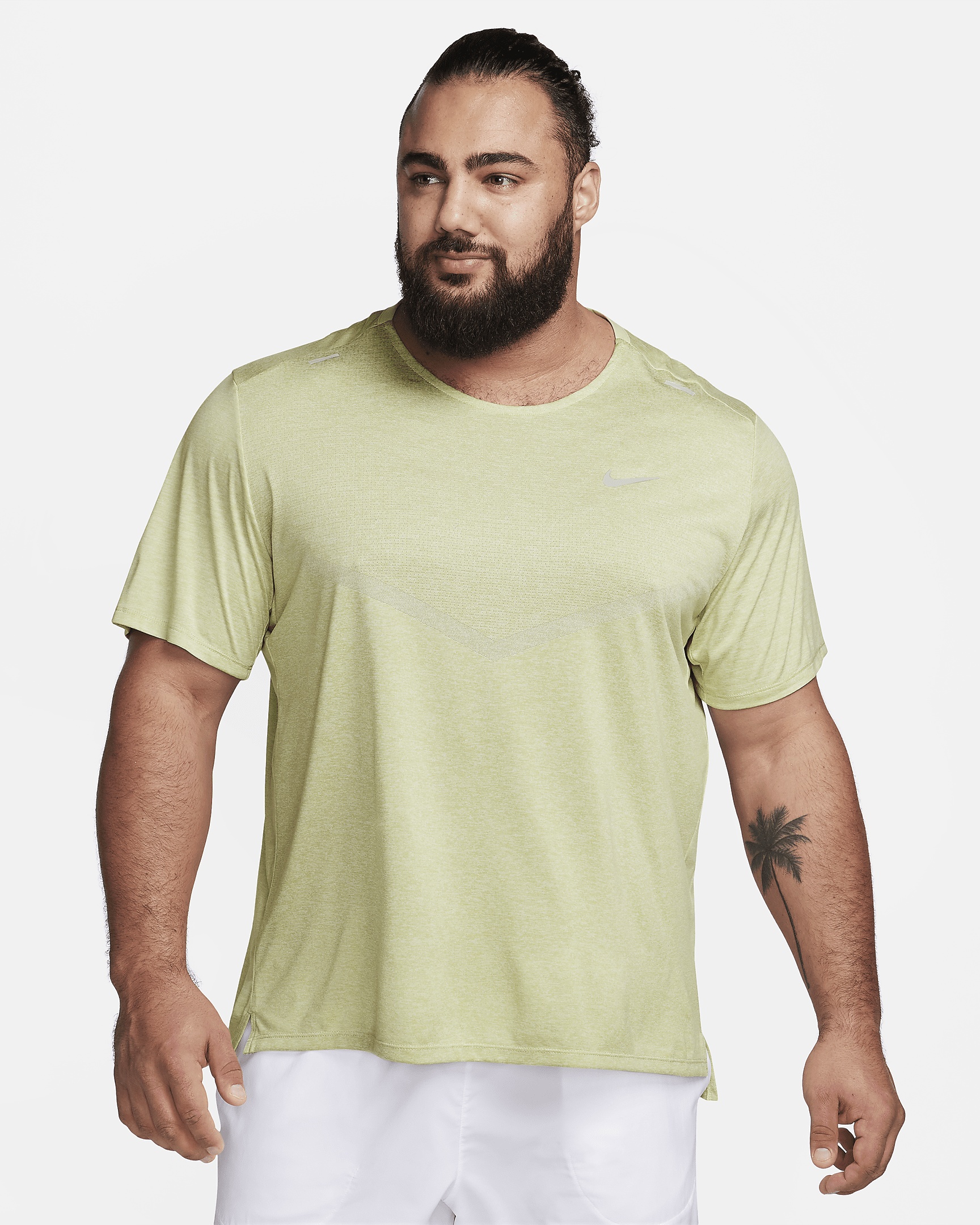 Nike Rise 365 Men's Dri-FIT Short-Sleeve Running Top - 8