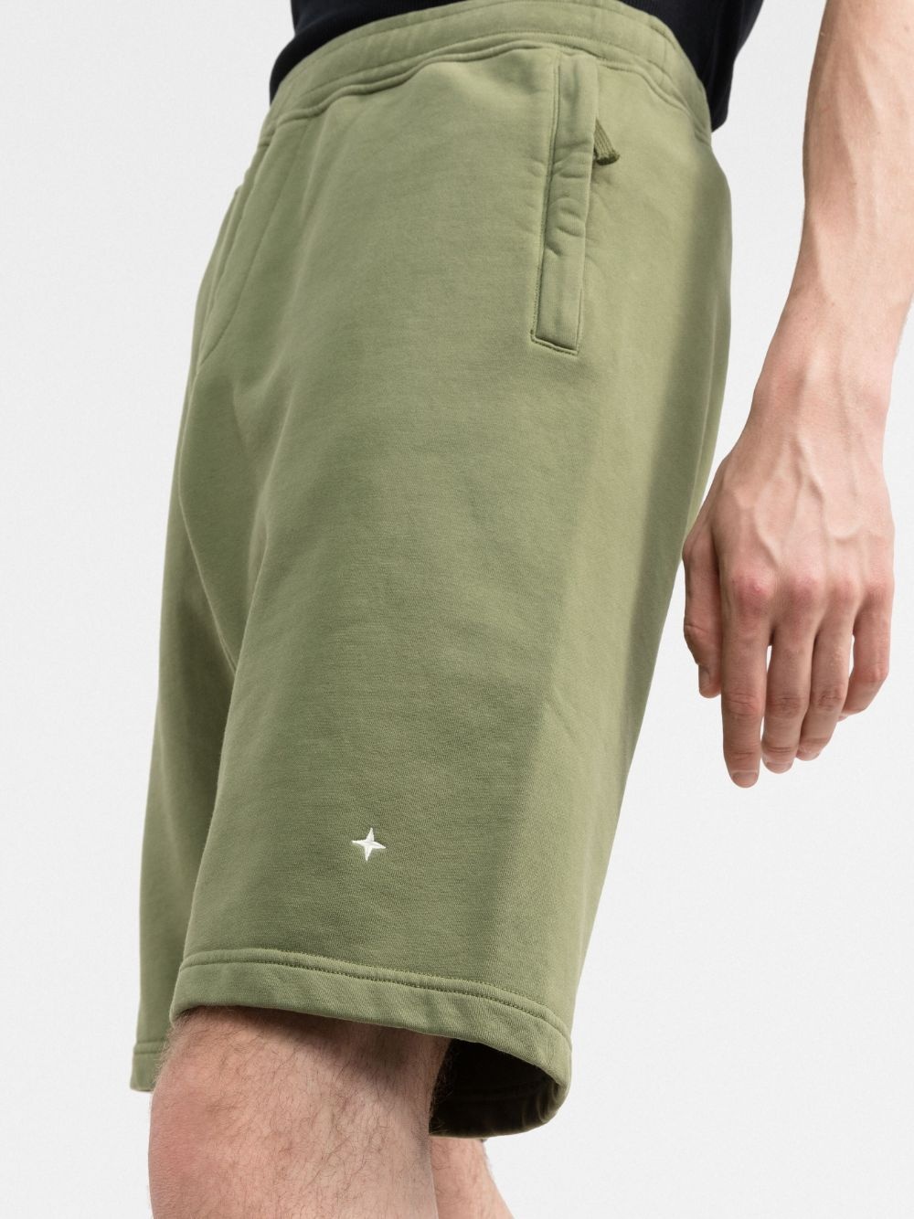 logo-embroidered fleece-lined shorts - 5