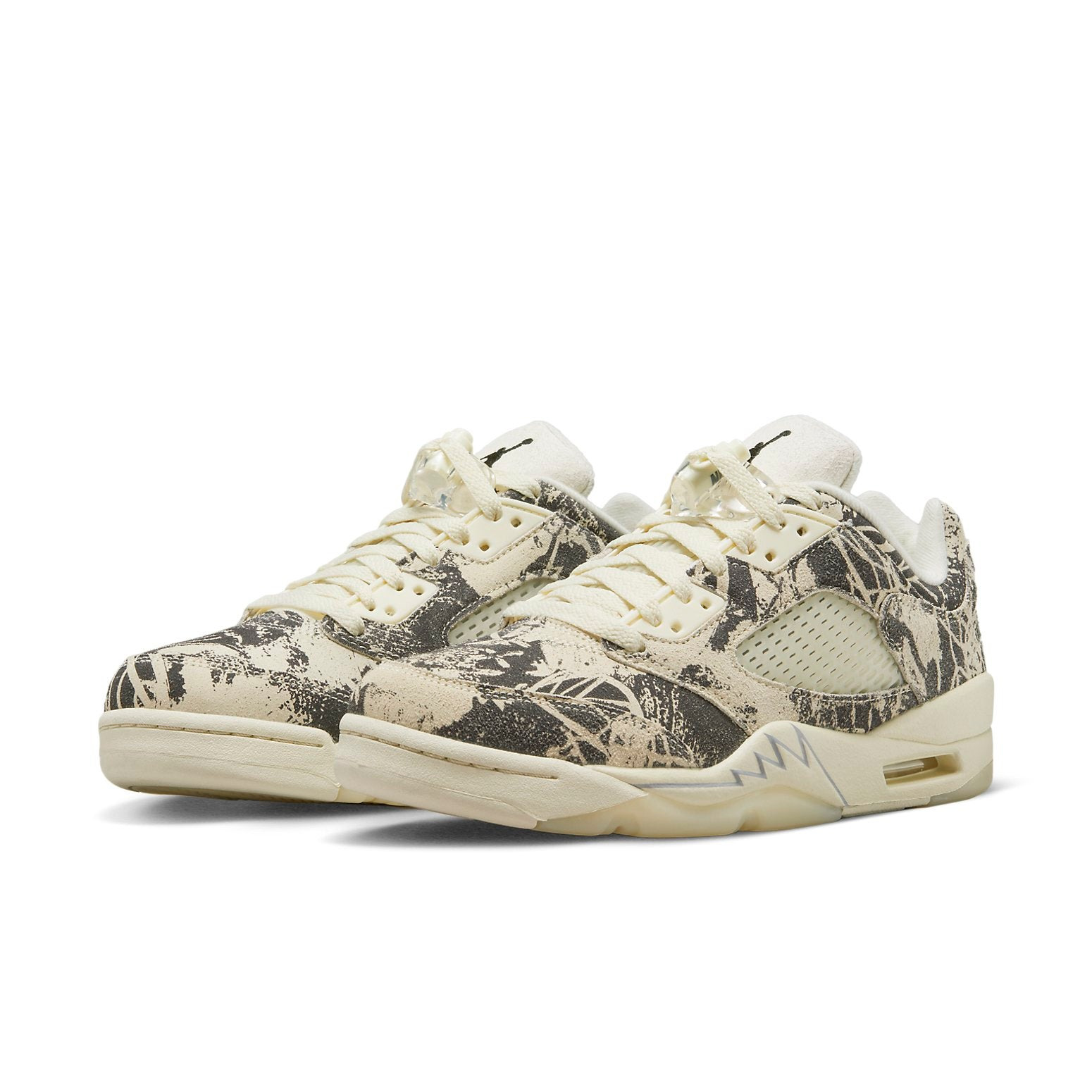 (WMNS) Air Jordan 5 Retro Low 'Expression' DA8016-100 - 3