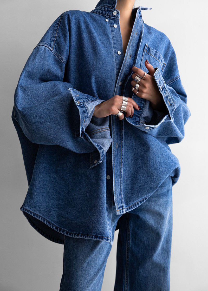 Belvis Oversized Denim Shirt - Medium Wash 7