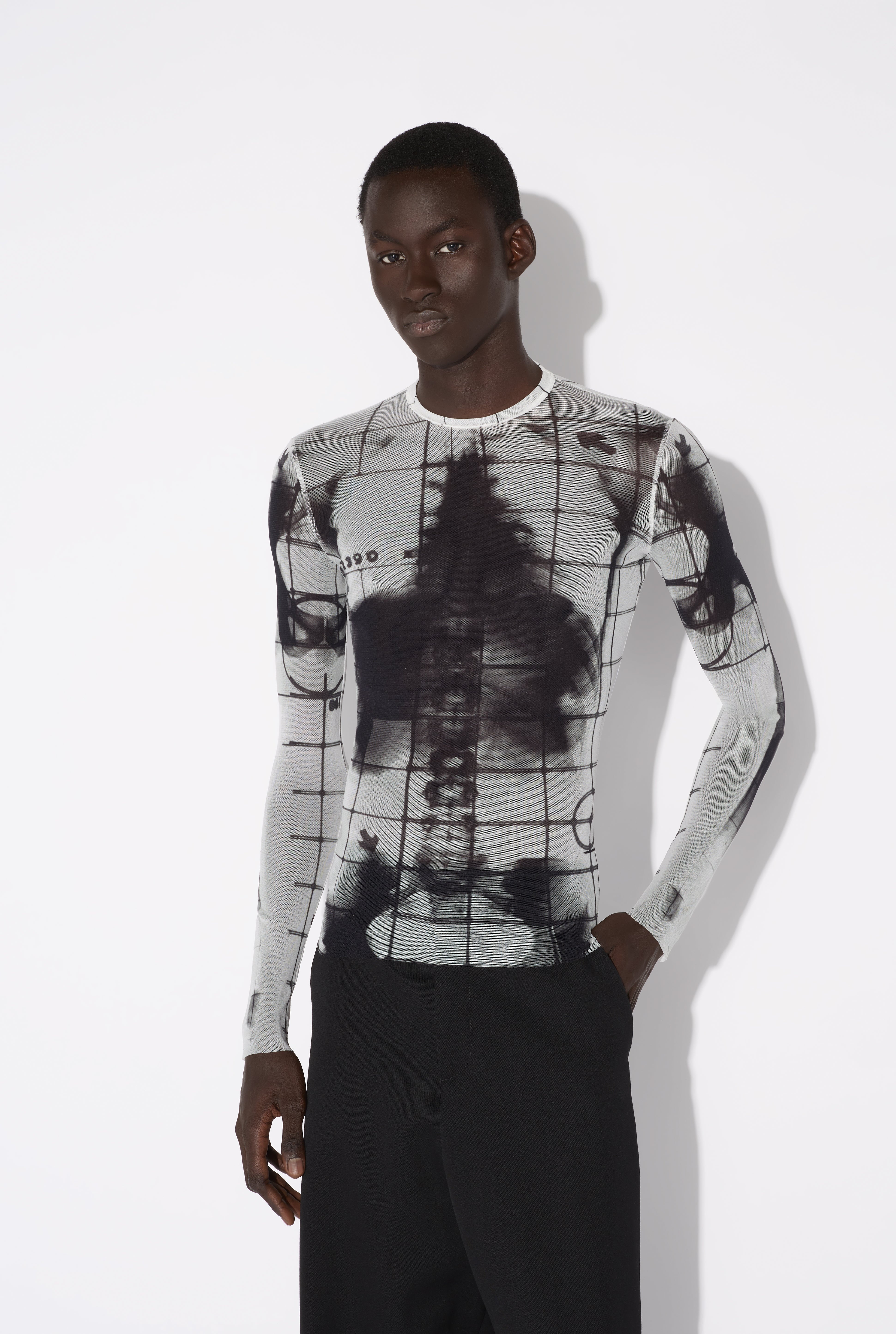 【関税込み】Jean Paul Gaultier ブルー 'The Spirale' トップス Jean Paul Gaultier THE WHITE SQUELETOR TOP | REVERSIBLE