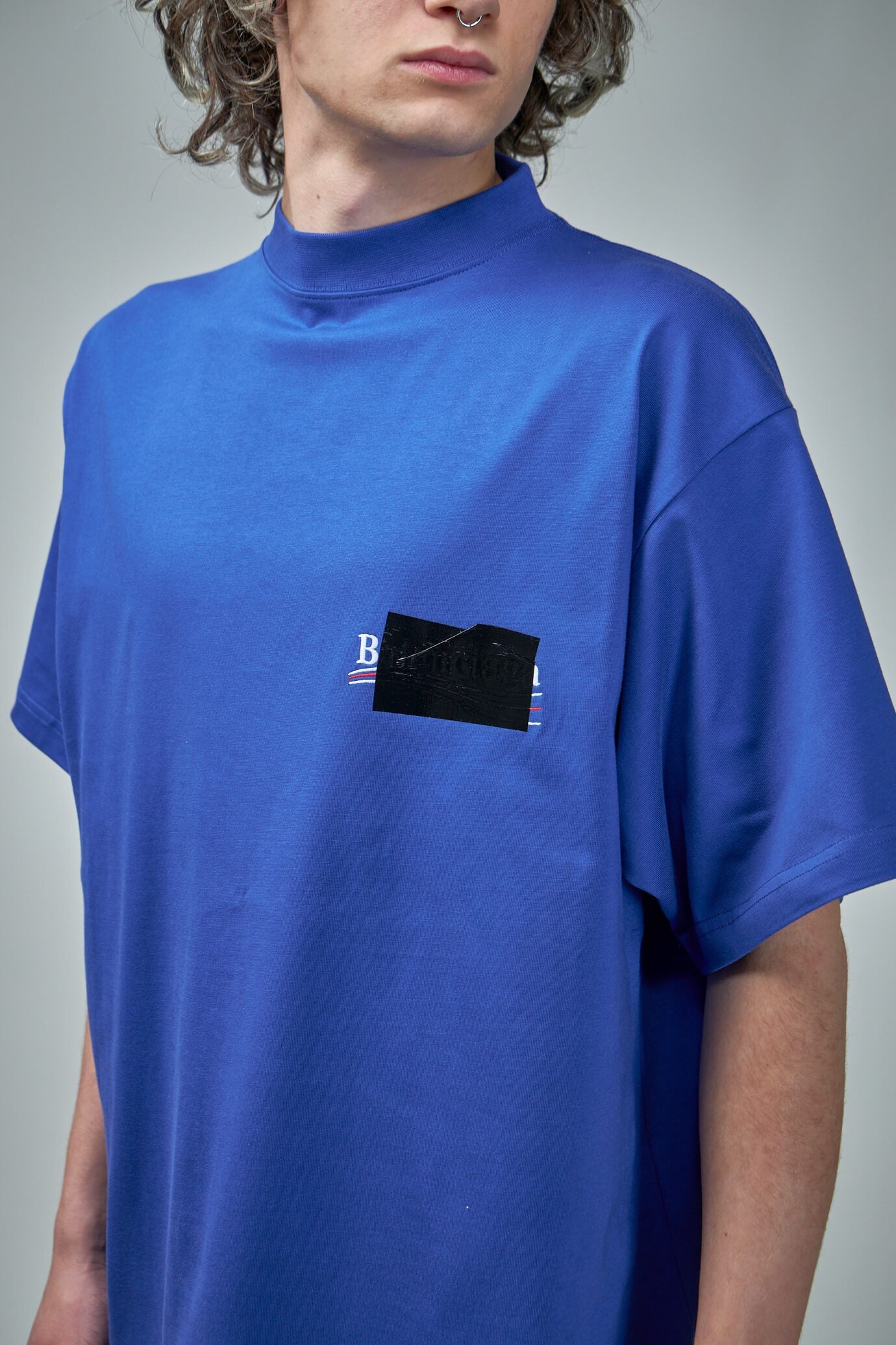 BALENCIAGA Gaffer Tshirt | labelsfashion | REVERSIBLE