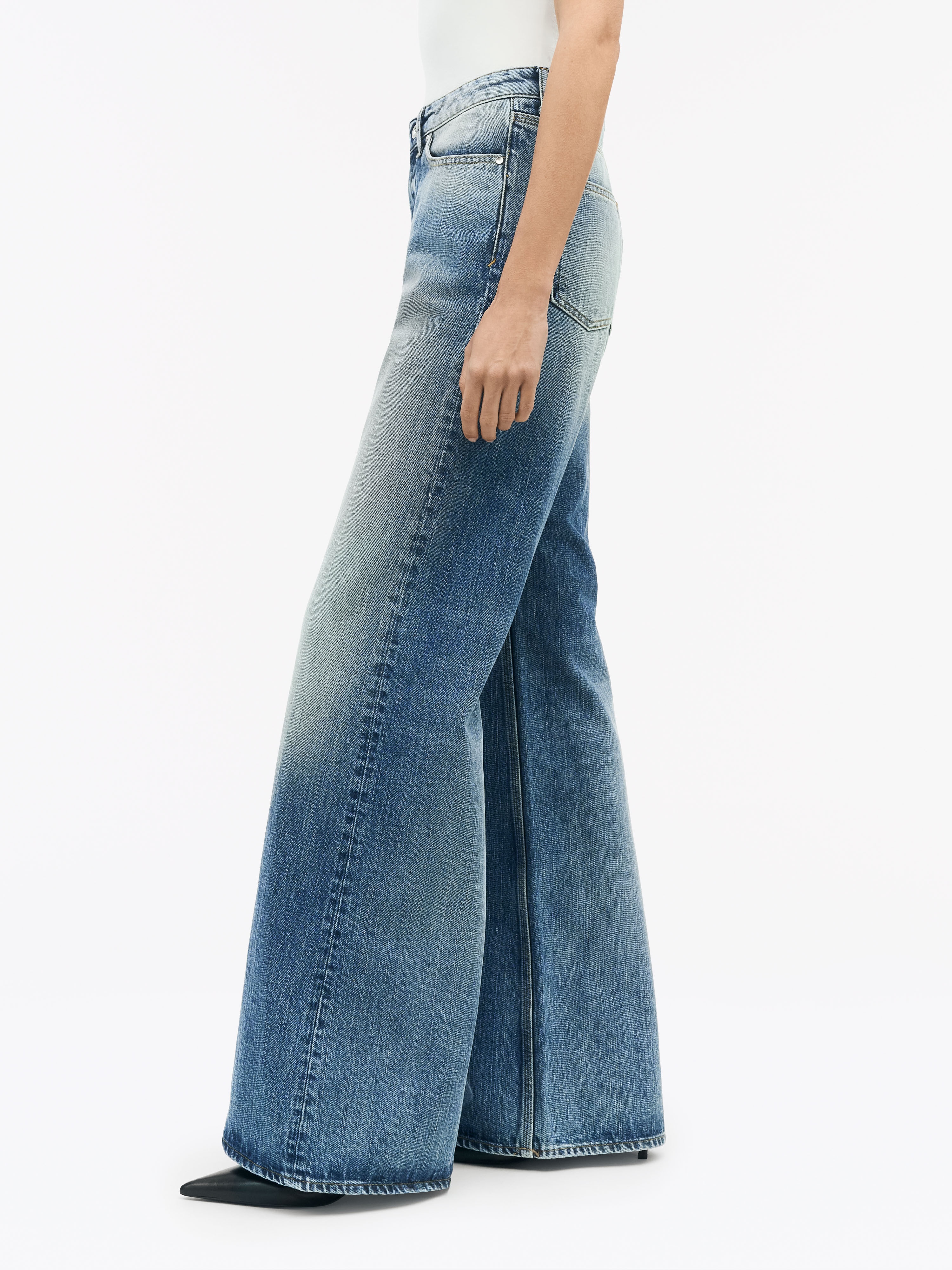 Kinne Flared Cotton Jeans - 3