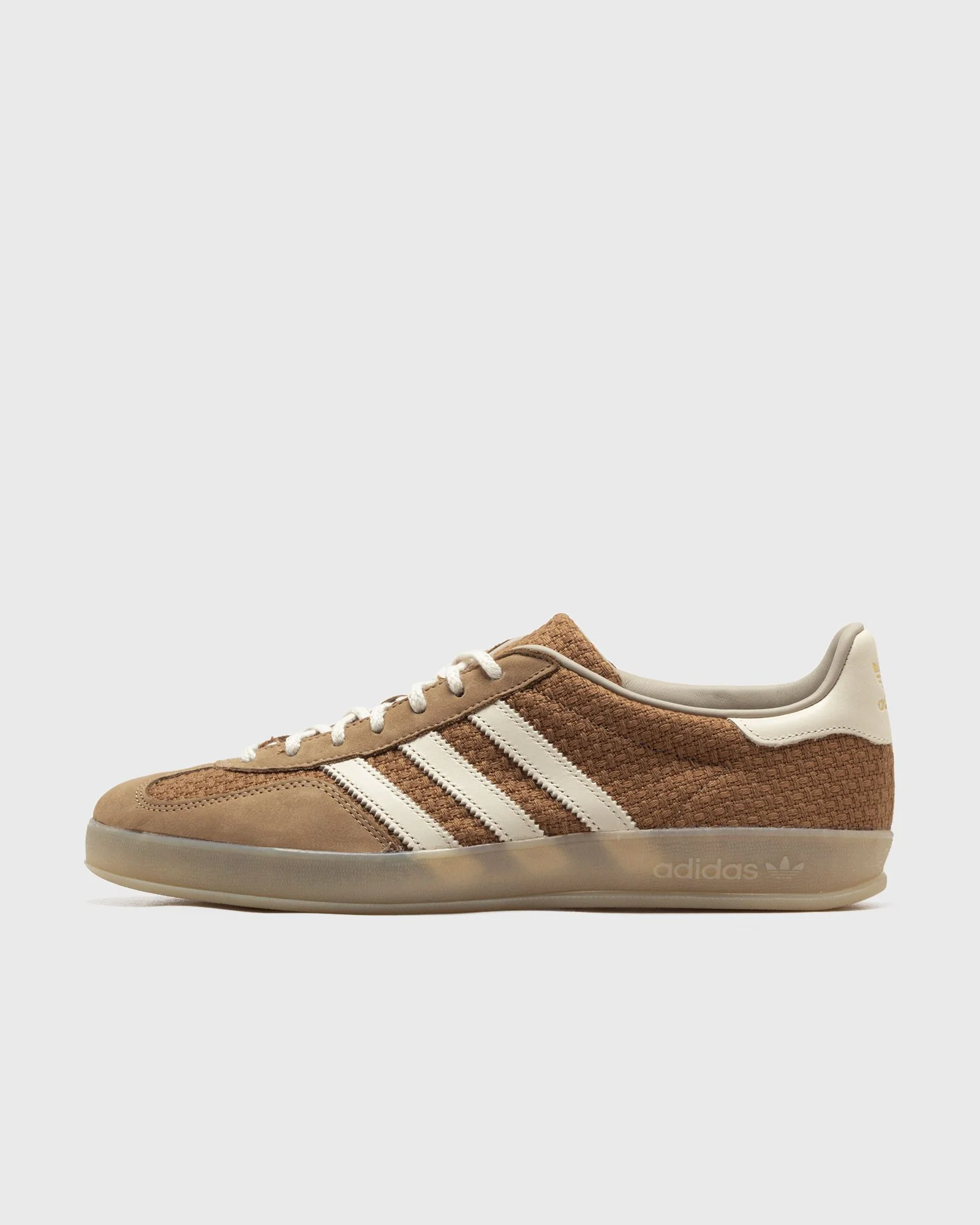 GAZELLE INDOOR - 1