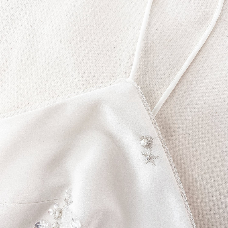 White Embellished V Neck Maxi Dress 5