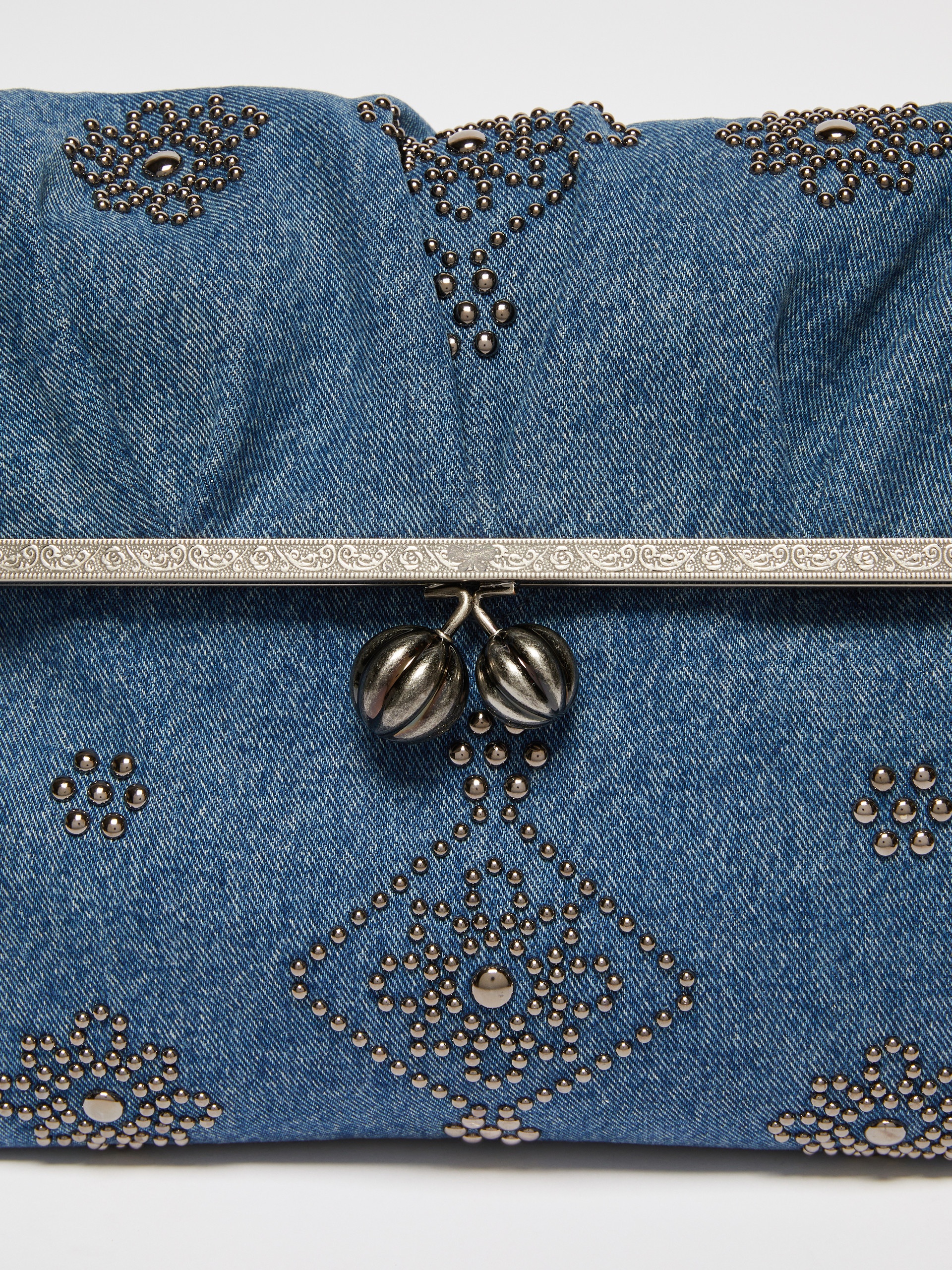 VANEZZA Large embroidered denim clutch-style Pasticcino Bag - 5