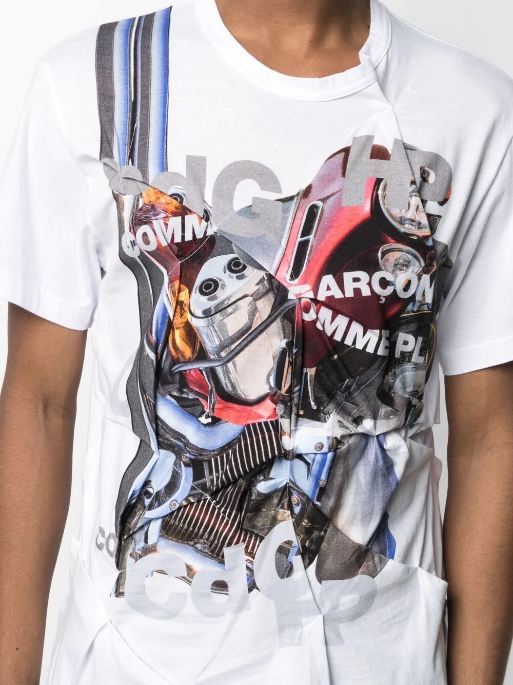folded graphic-print T-shirt - 5