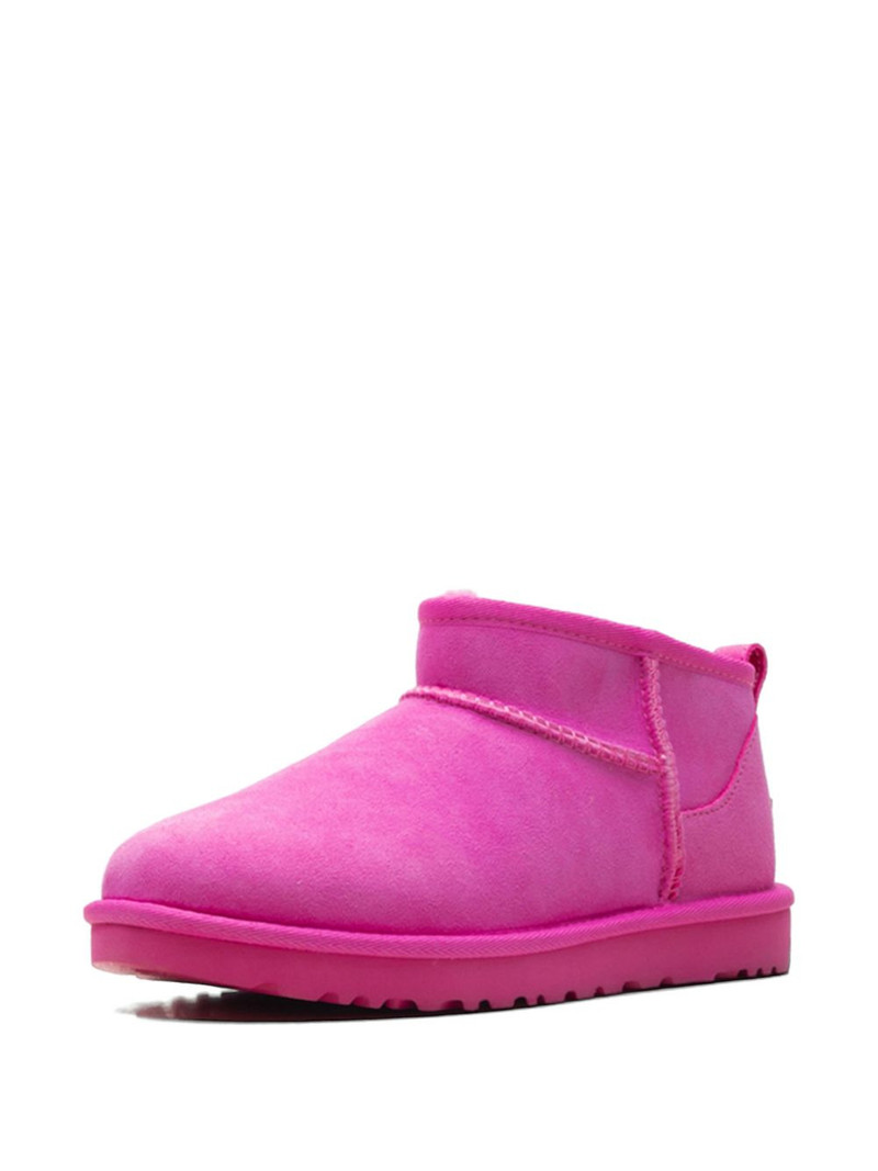 Classic Ultra Mini boots 6