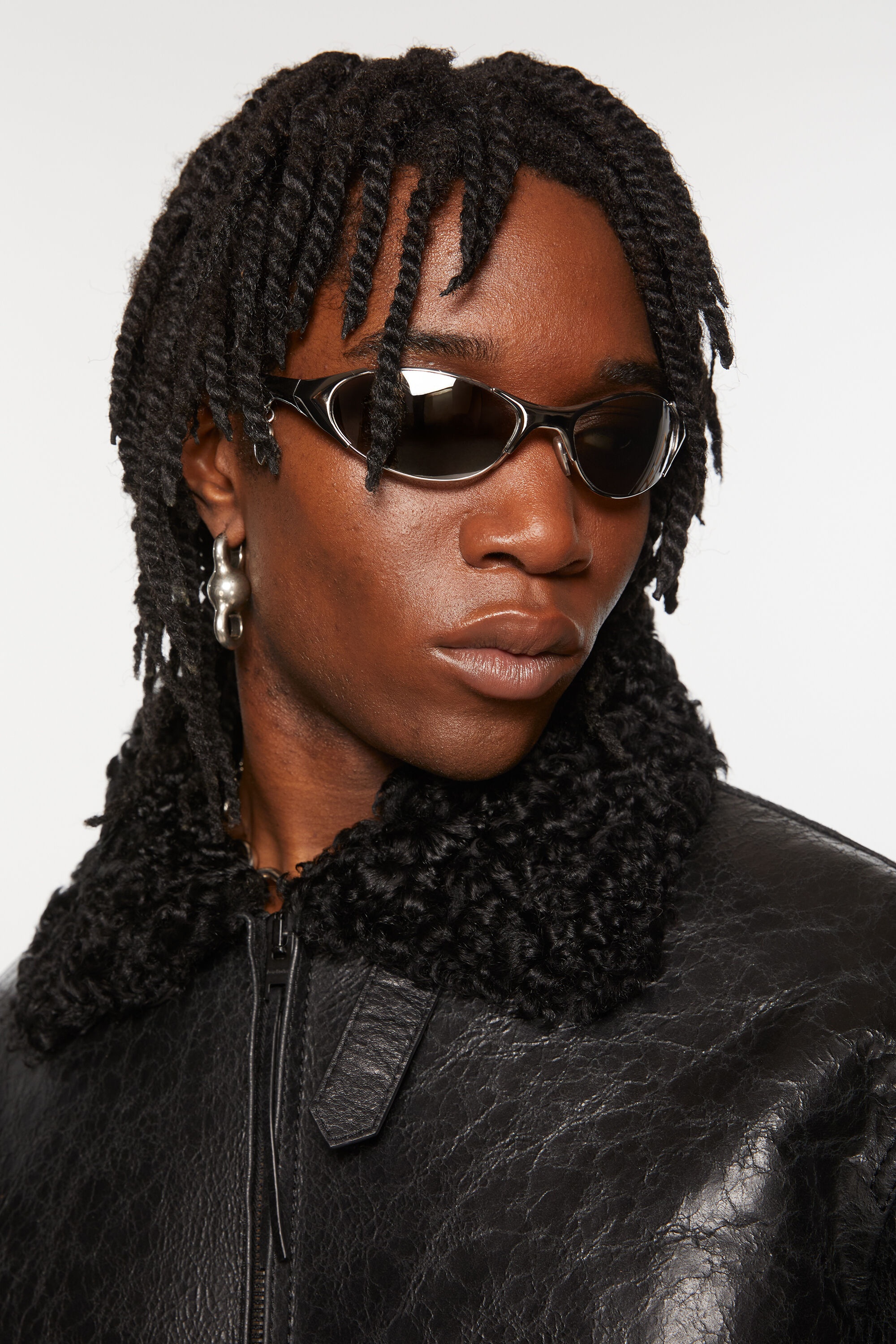 Metal frame charm sunglasses - Antique Silver - 3