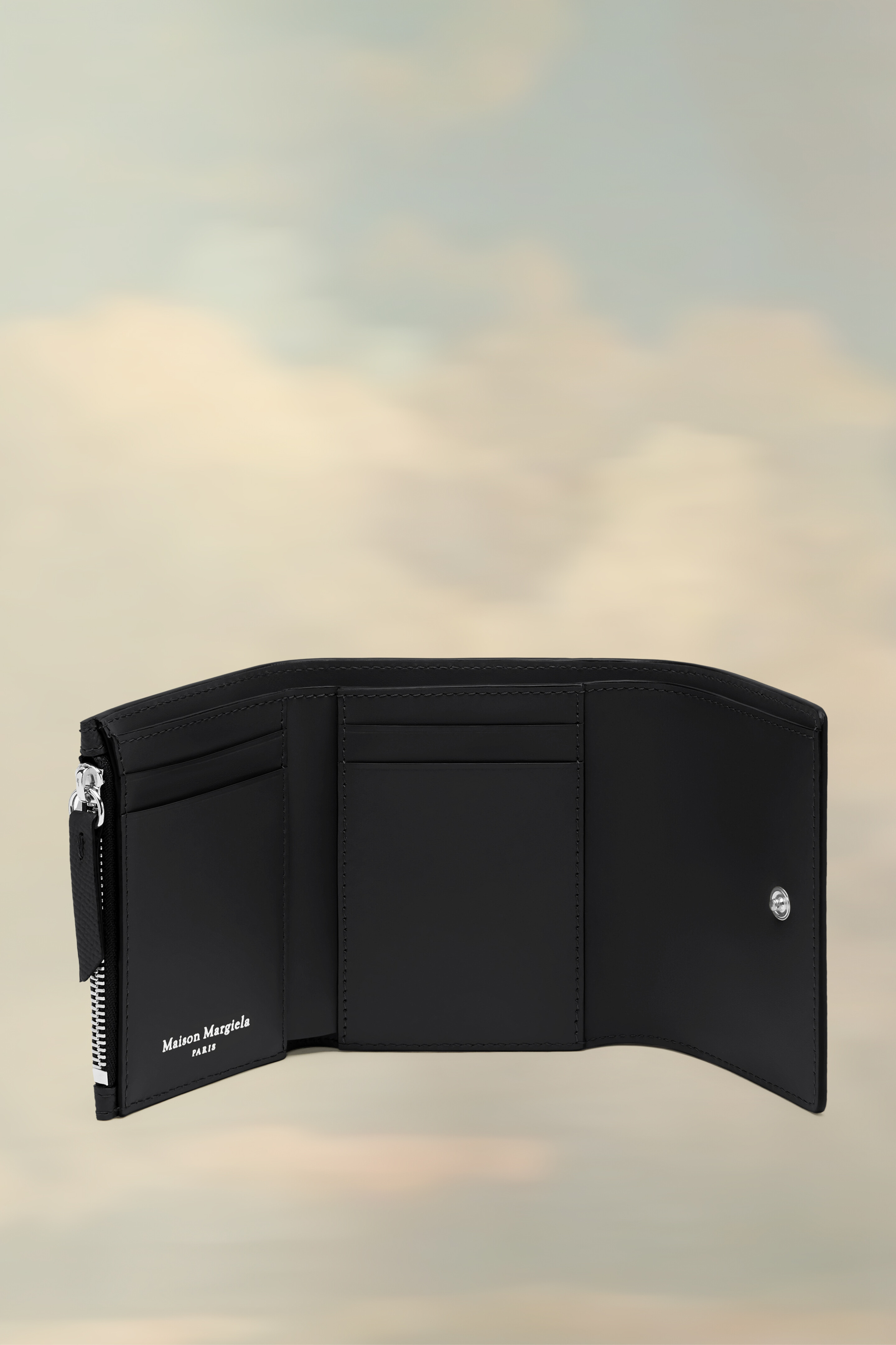 Four stitches wallet - 4