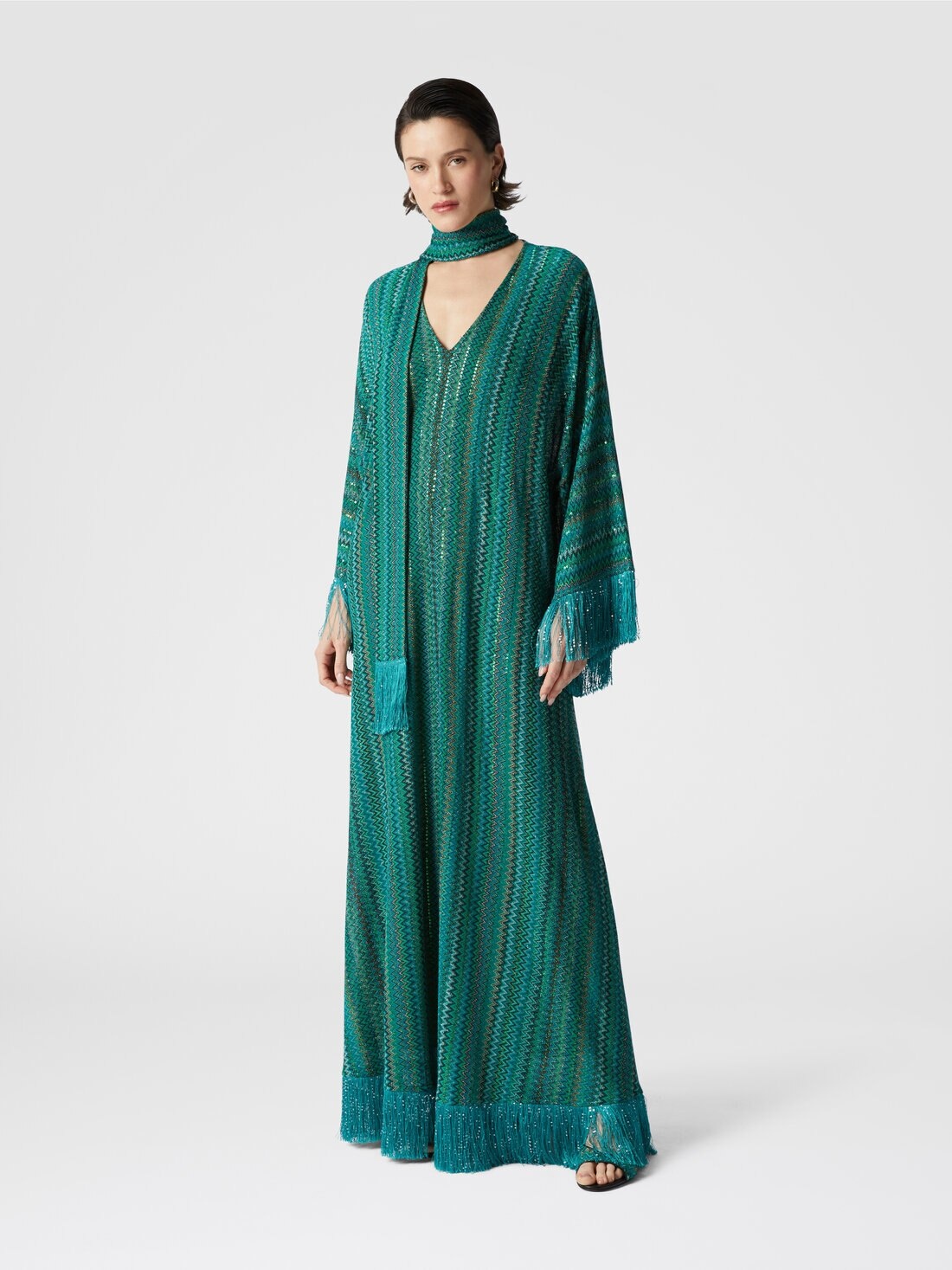 Zigzag kaftan with sequins and V-neck and removable scarf with fringes - 2