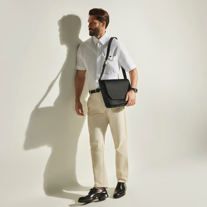 Montblanc BELT MESSENGER BAG IN SARTORIAL LEATHER outlook