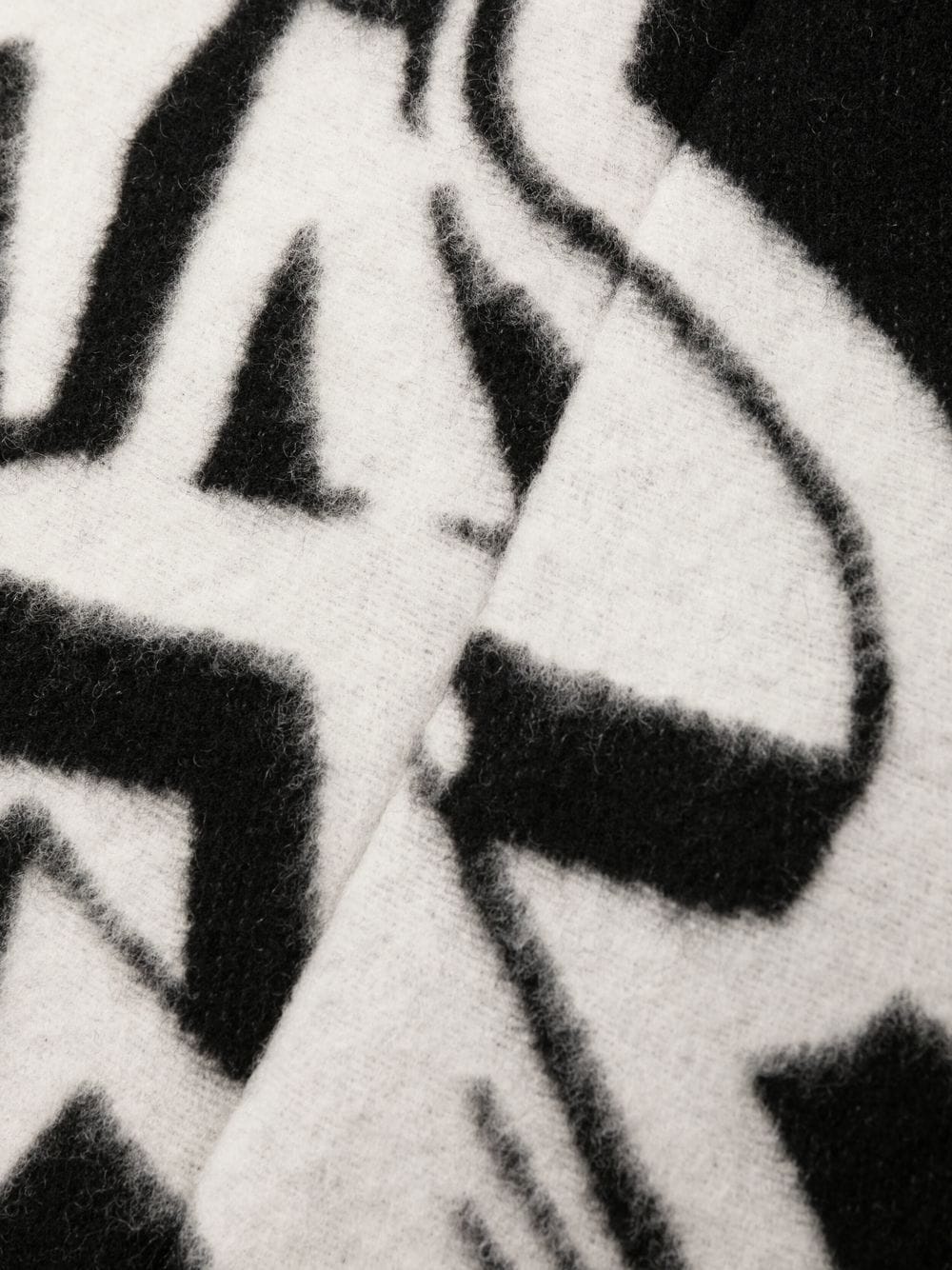 intarsia-graffiti logo single-breasted coat - 6